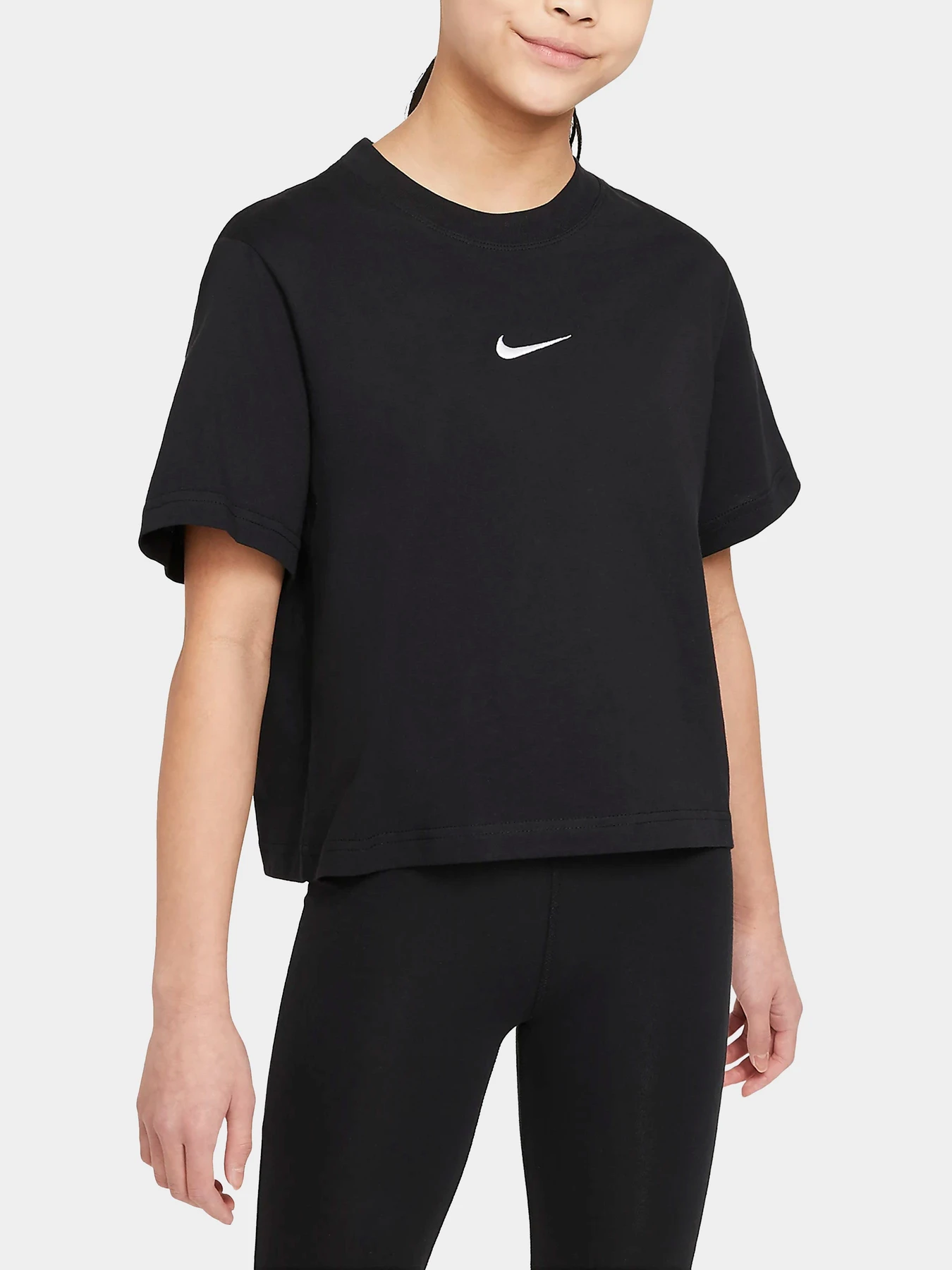Футболки и поло NIKE модель DH5750-010 Футболки и поло NIKE модель DH5750-010 Фото