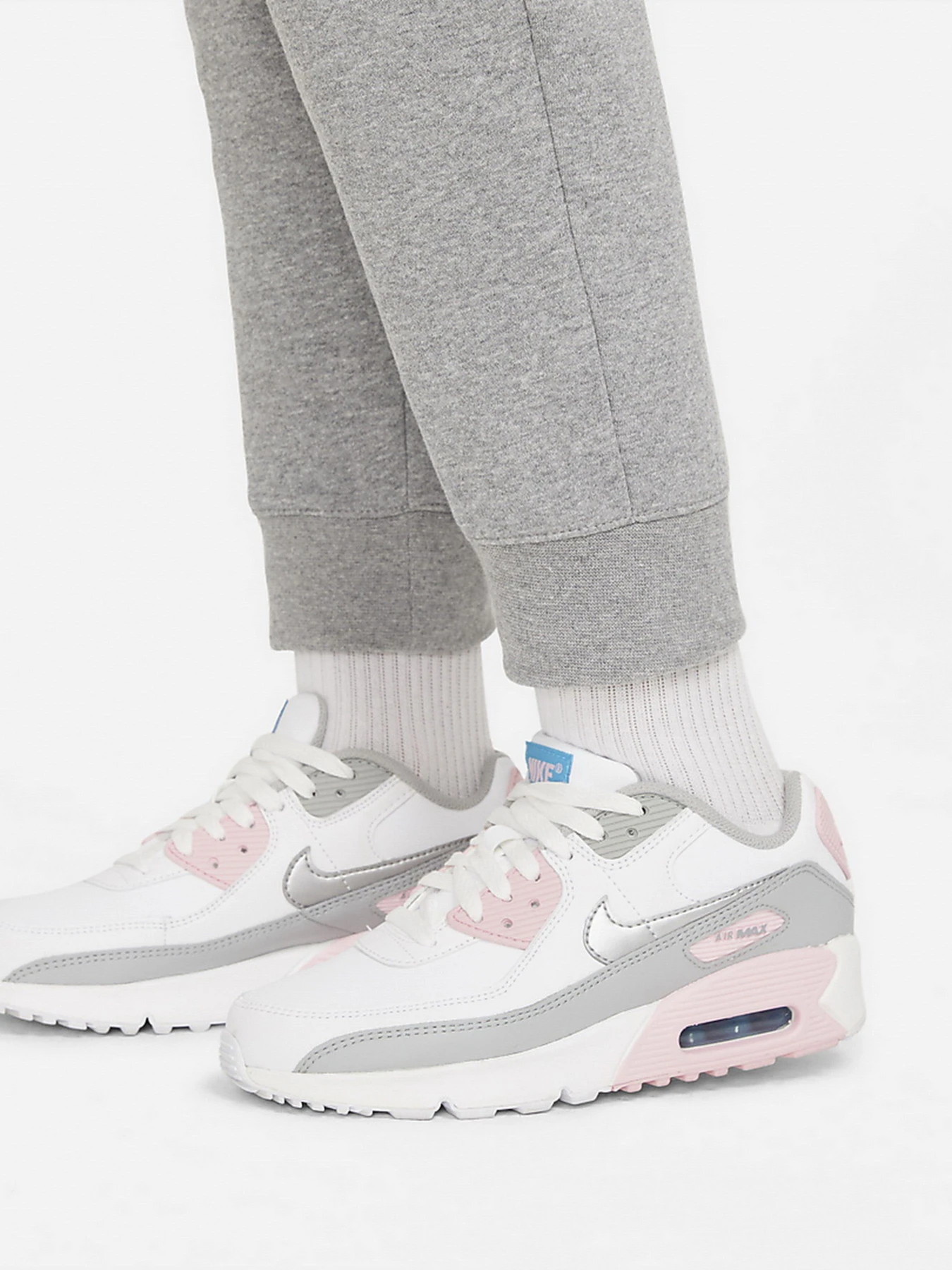 Брюки NIKE модель DC7207-091 Брюки NIKE модель DC7207-091 Фото