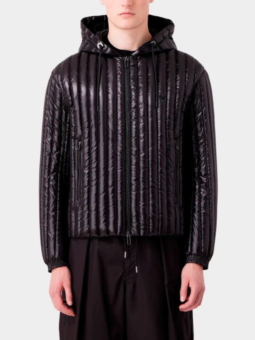 Куртки и дубленки Emporio Armani модель 6R1B79-1NKZZ-0999 Фото