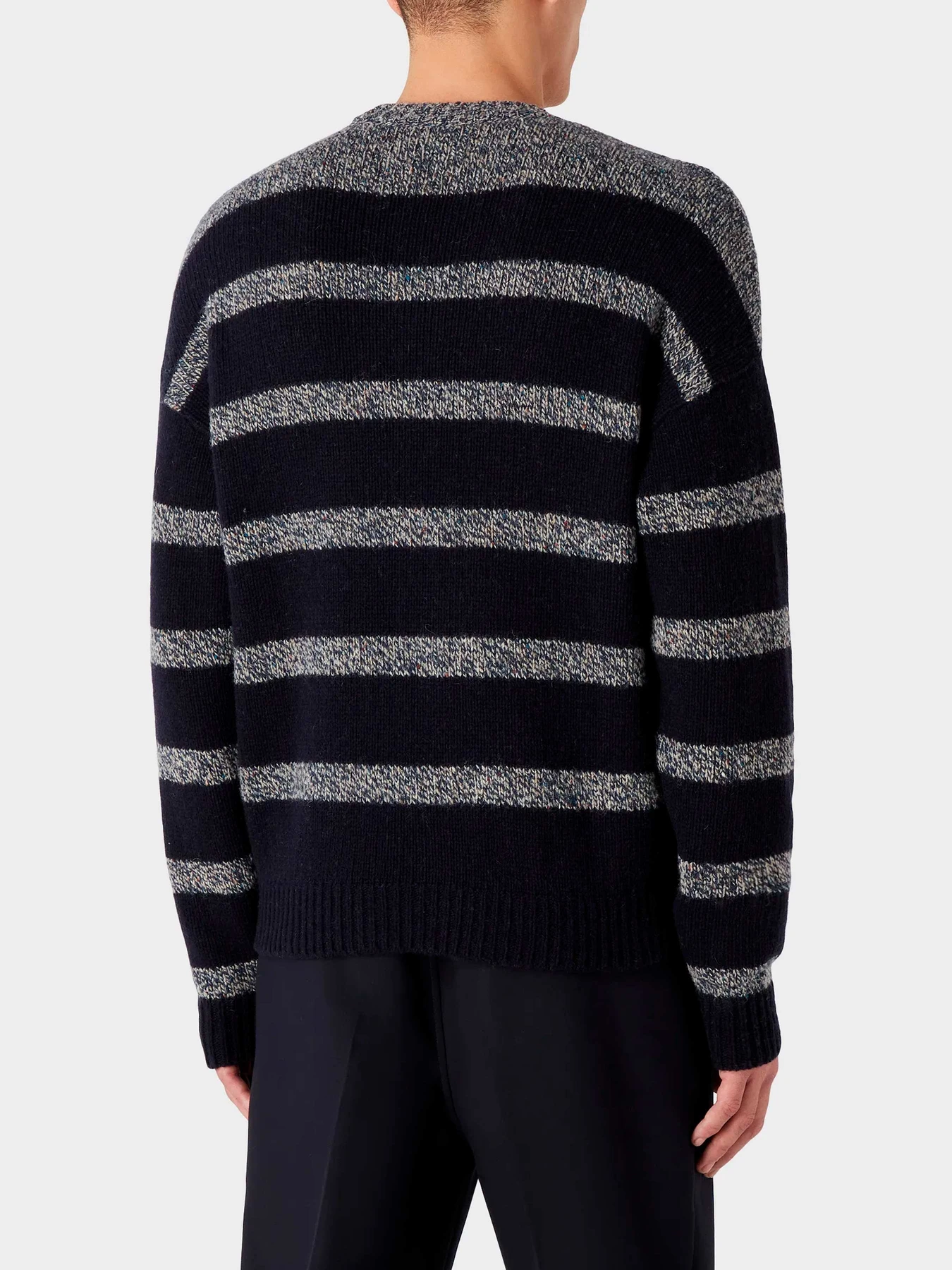 Худи и свитшоты Emporio Armani модель 6R1MXR-1MMCZ-F908 Худи и свитшоты Emporio Armani модель 6R1MXR-1MMCZ-F908 Фото