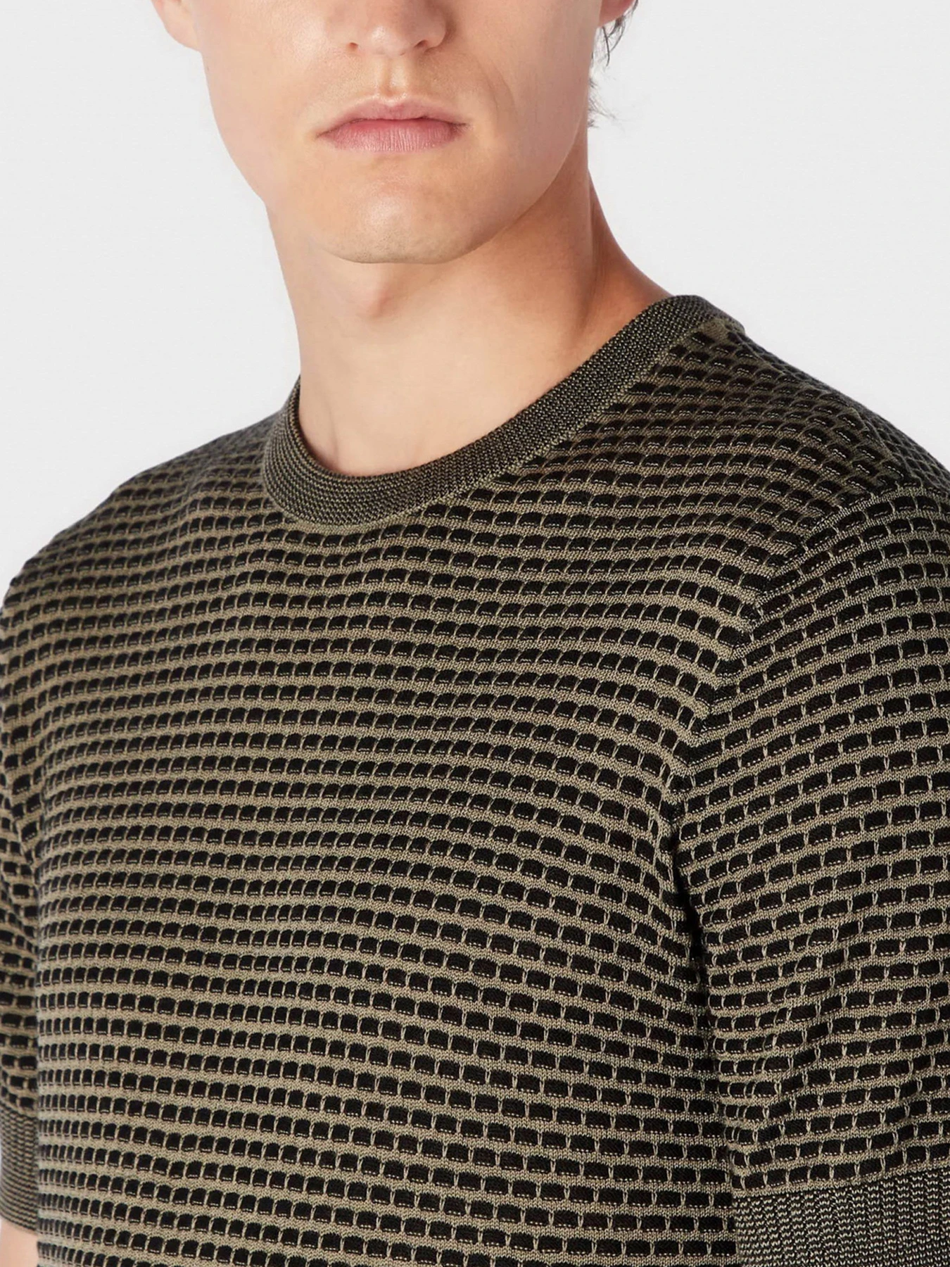 Футболки и поло Emporio Armani модель 6R1MY2-1MF2Z-F053 Футболки и поло Emporio Armani модель 6R1MY2-1MF2Z-F053 Фото