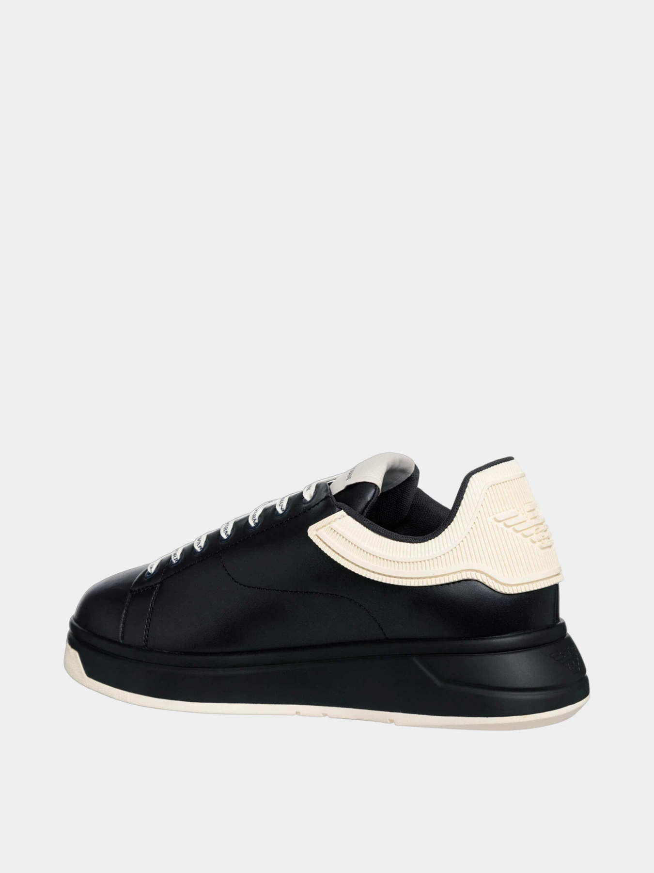Кроссовки Emporio Armani модель X4X264-XN001-T436 Кроссовки Emporio Armani модель X4X264-XN001-T436 Фото
