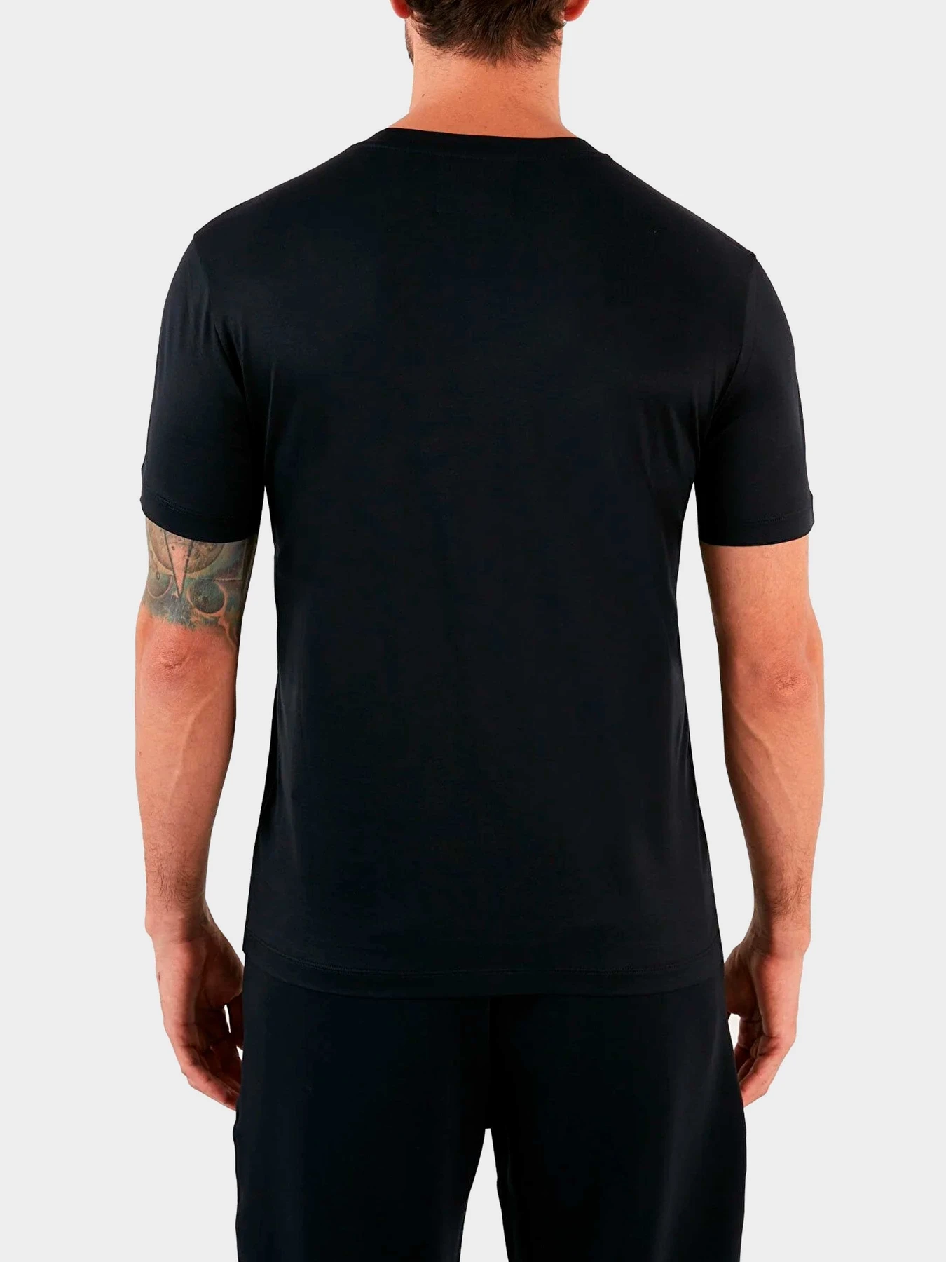 Футболки и поло Emporio Armani модель 8N1TD8-1JUVZ-0920 Футболки и поло Emporio Armani модель 8N1TD8-1JUVZ-0920 Фото