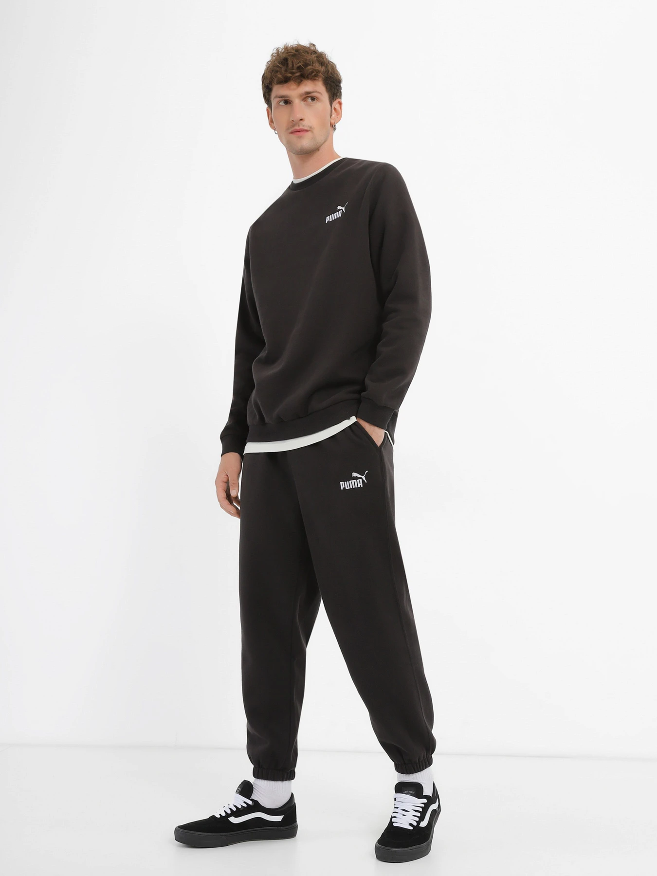 Костюмы PUMA модель 67003201 Костюмы PUMA модель 67003201 Фото