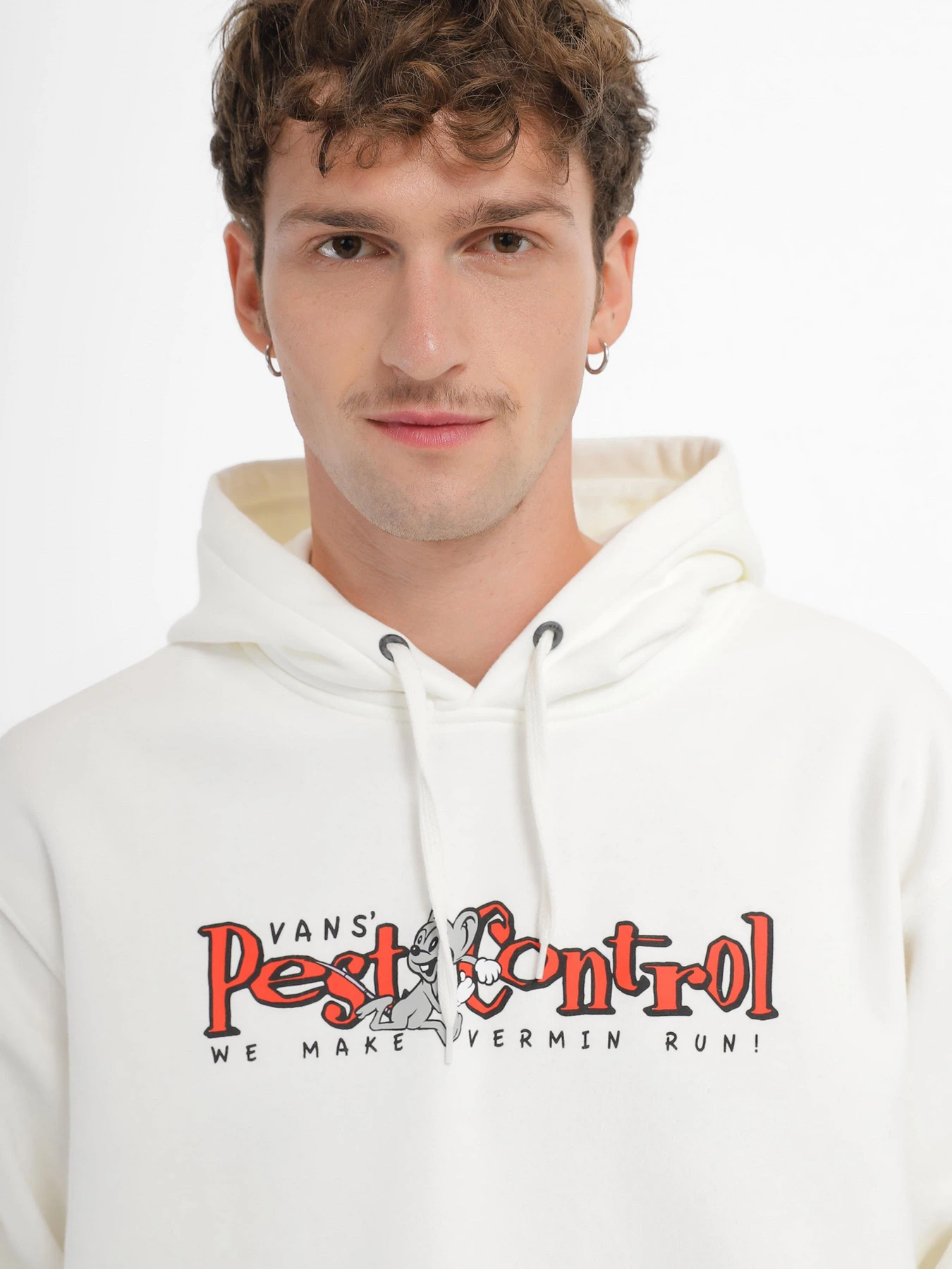 Худи и свитшоты Vans модель VN0008HK7VJ1 Худи и свитшоты Vans модель VN0008HK7VJ1 Фото