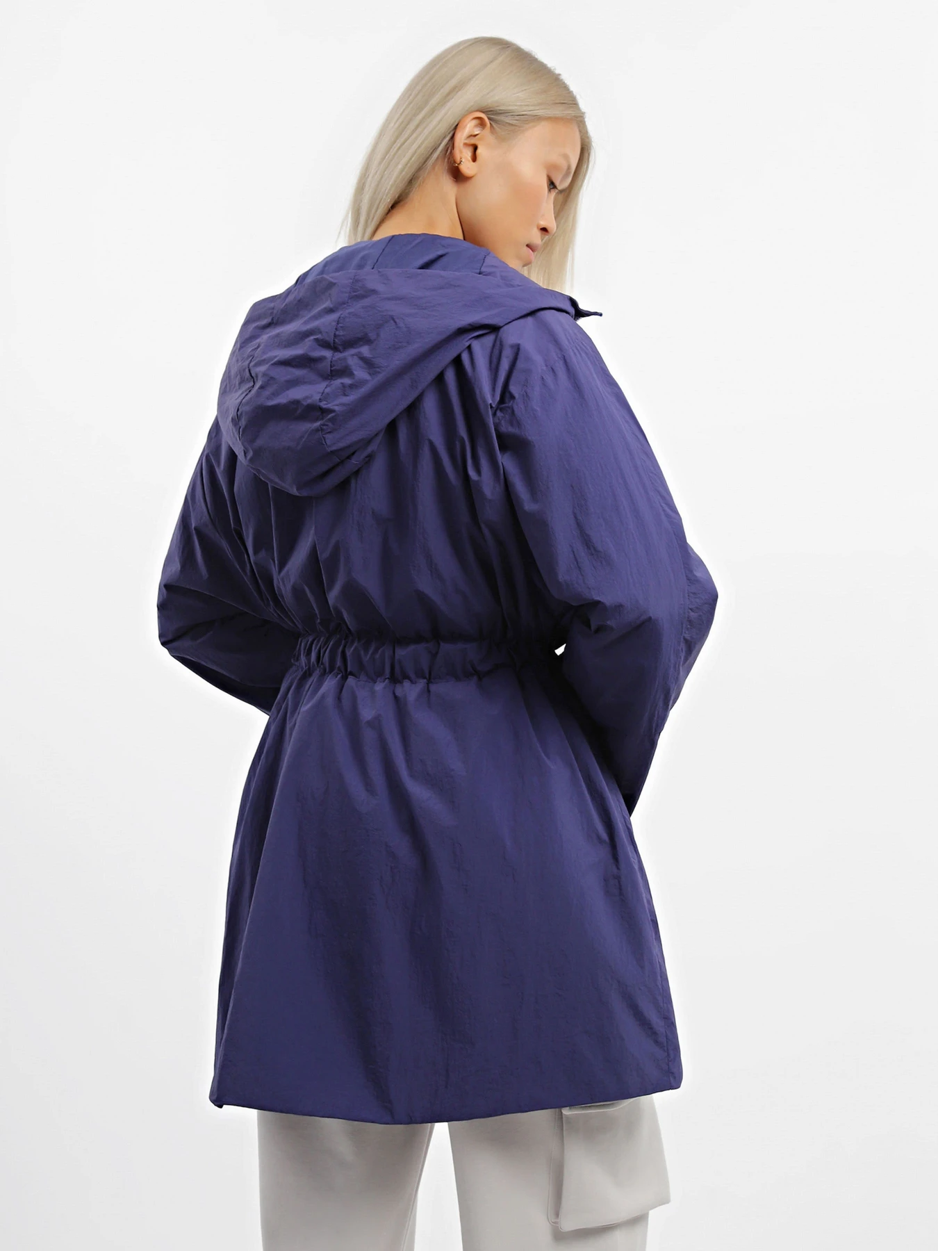Куртки и дубленки Emporio Armani модель 6R2L67-2NFBZ-0904 Куртки и дубленки Emporio Armani модель 6R2L67-2NFBZ-0904 Фото