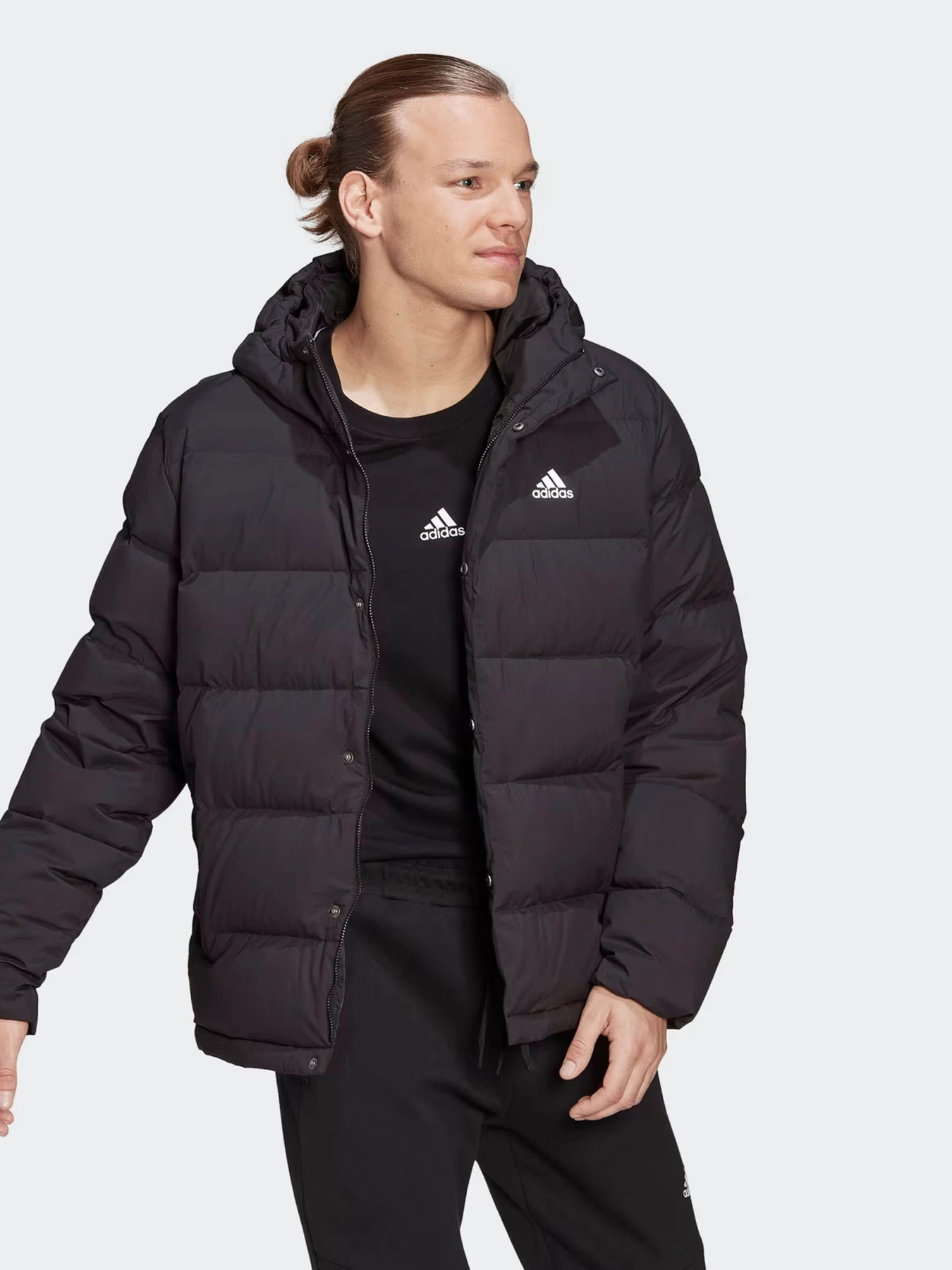 Куртки и дубленки Adidas модель HG8751 Куртки и дубленки Adidas модель HG8751 Фото