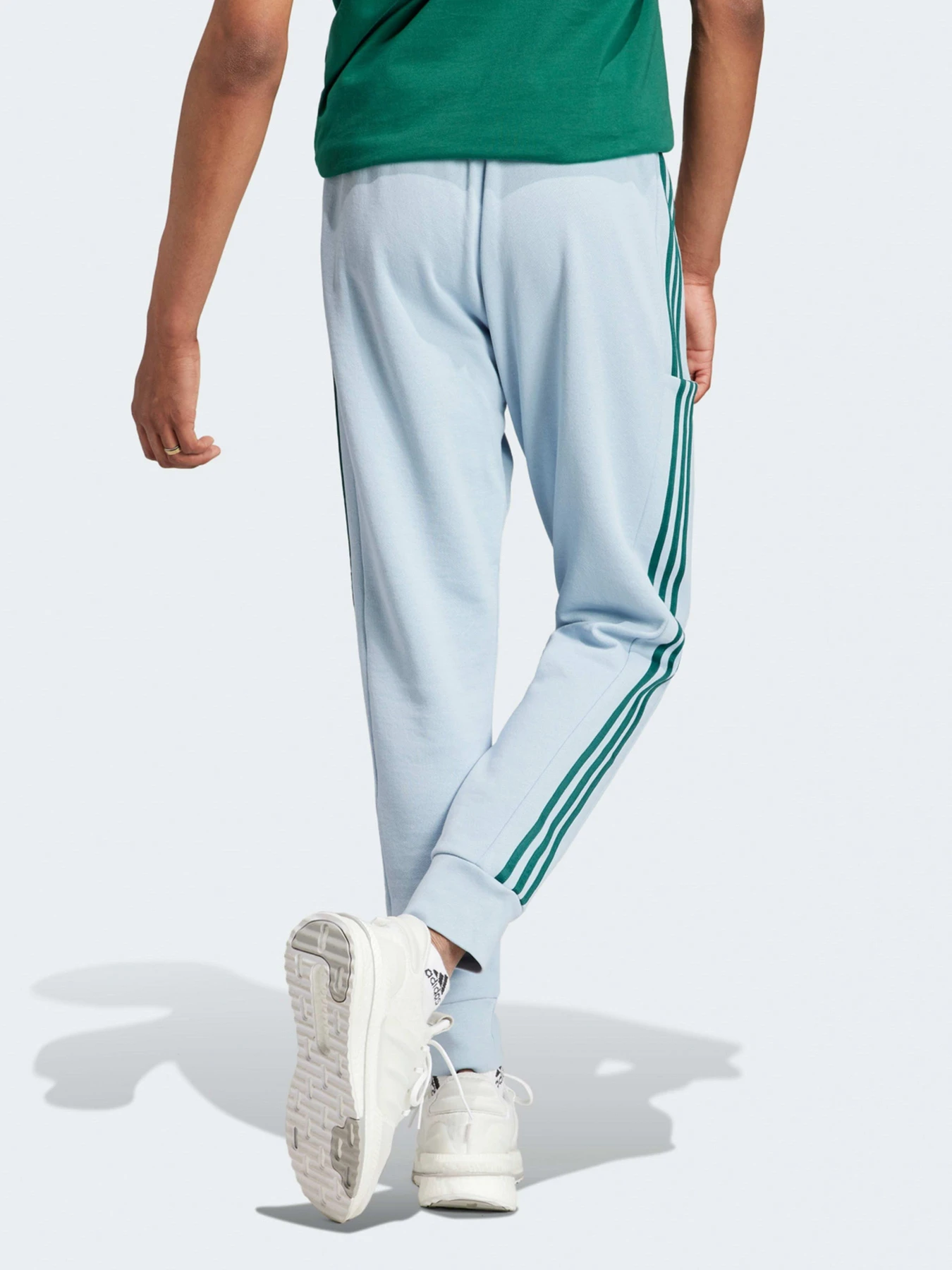 Брюки Adidas модель IJ8700 Брюки Adidas модель IJ8700 Фото