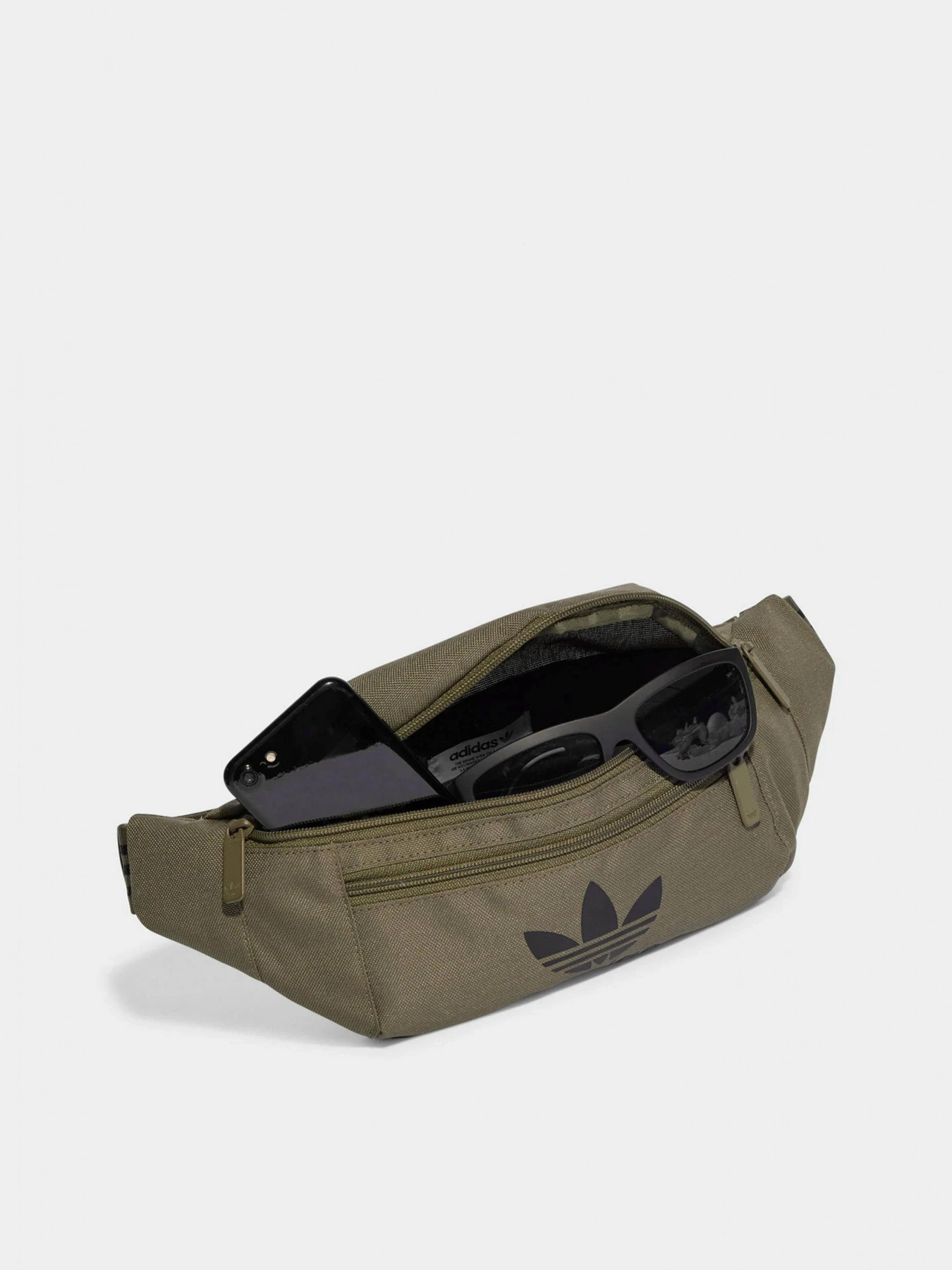 Сумки Adidas модель IL4815 Сумки Adidas модель IL4815 Фото