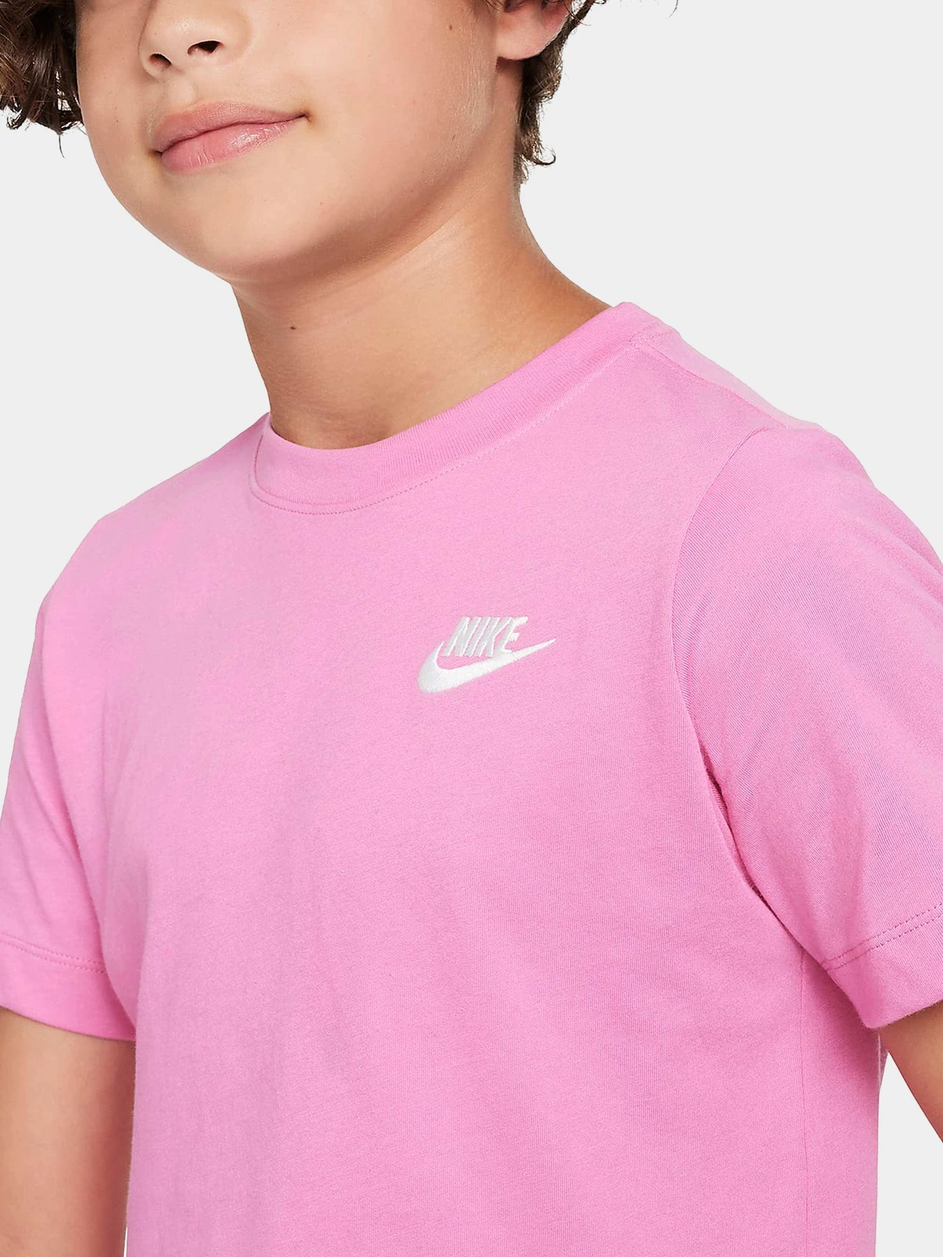 Футболки и поло NIKE модель AR5254-620 Футболки и поло NIKE модель AR5254-620 Фото