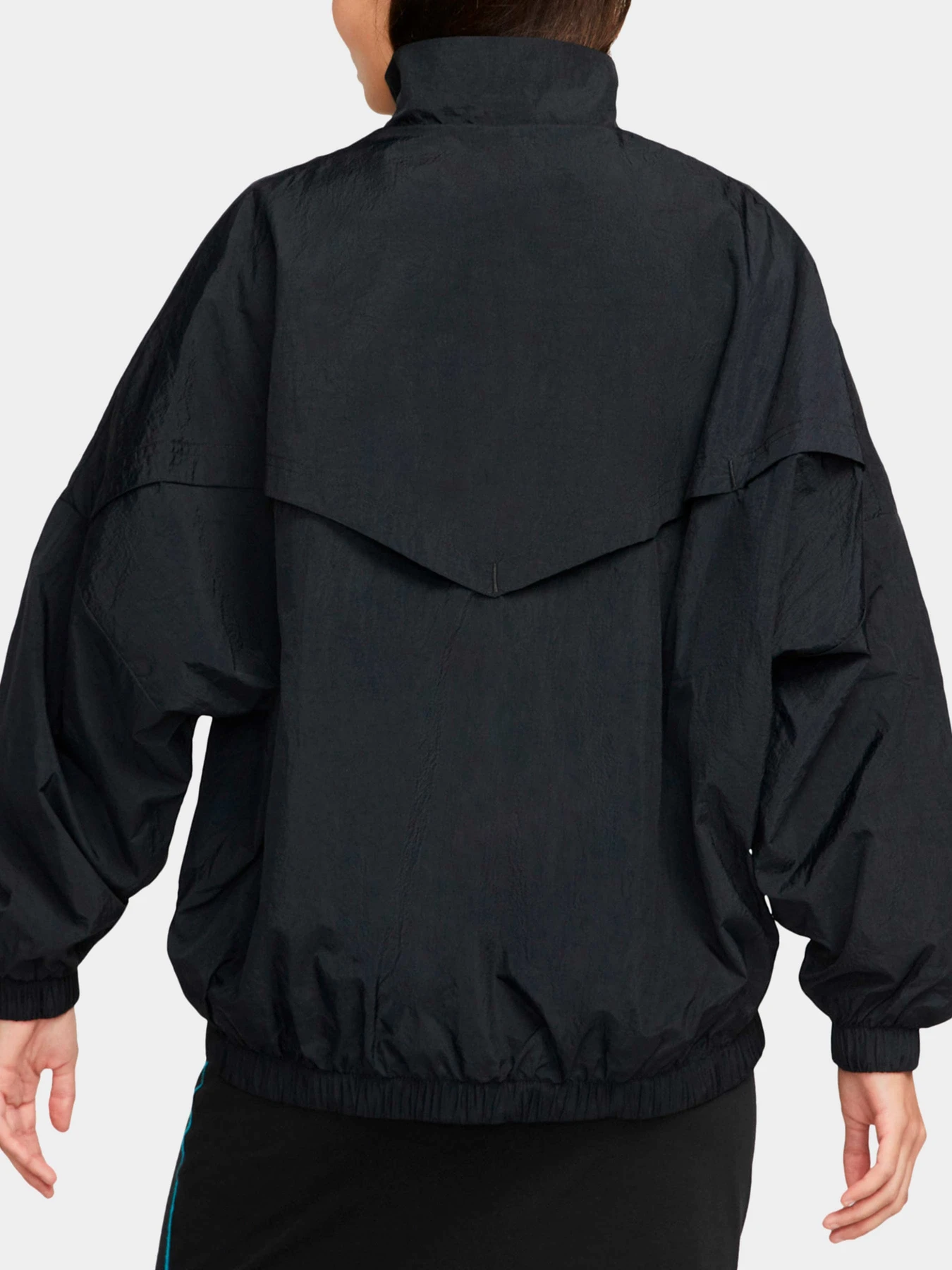 Куртки и дубленки NIKE модель DM6185-010 Куртки и дубленки NIKE модель DM6185-010 Фото