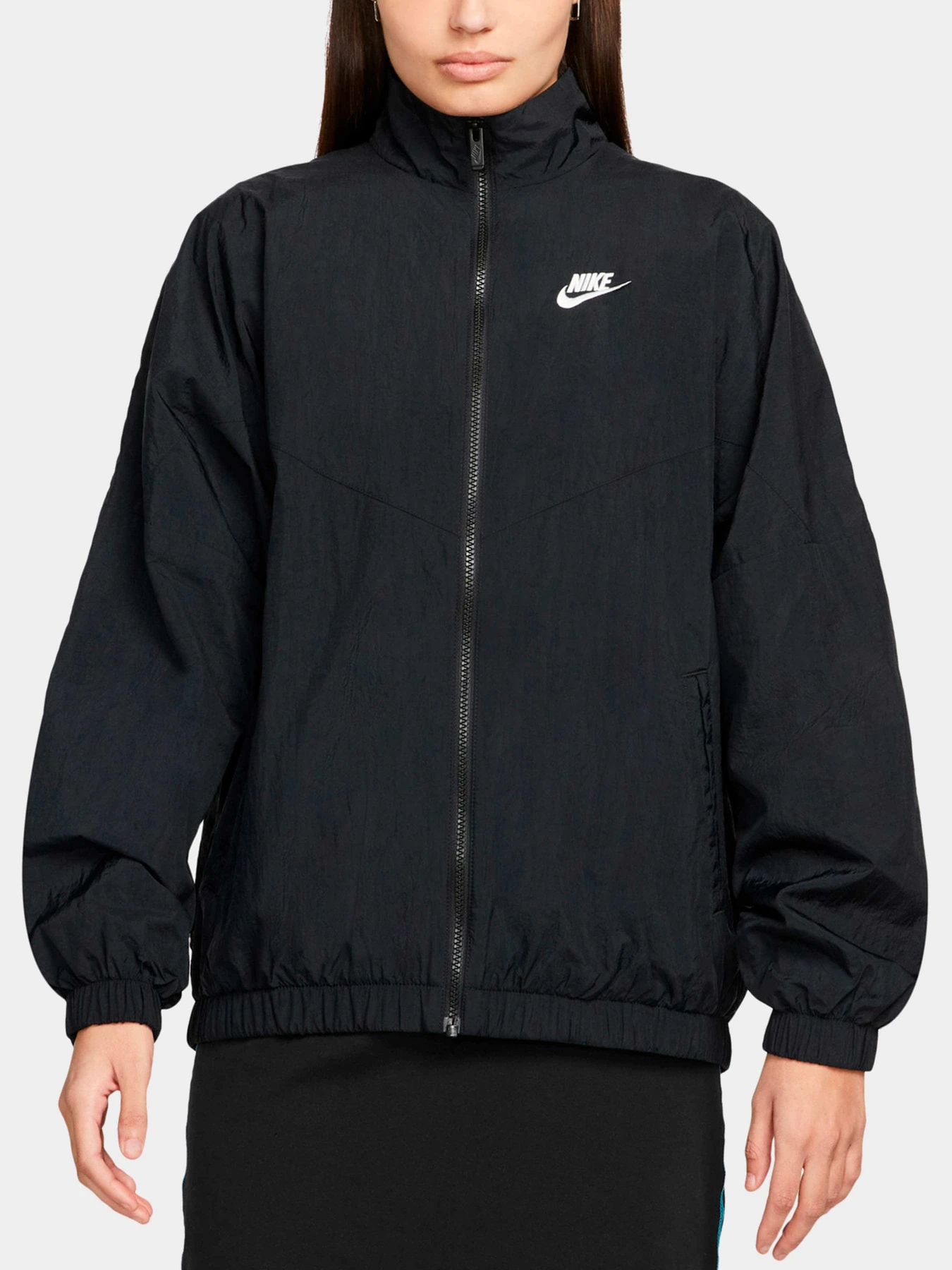 Куртки и дубленки NIKE модель DM6185-010 Куртки и дубленки NIKE модель DM6185-010 Фото