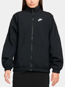 Куртки и дубленки NIKE модель DM6185-010 Фото