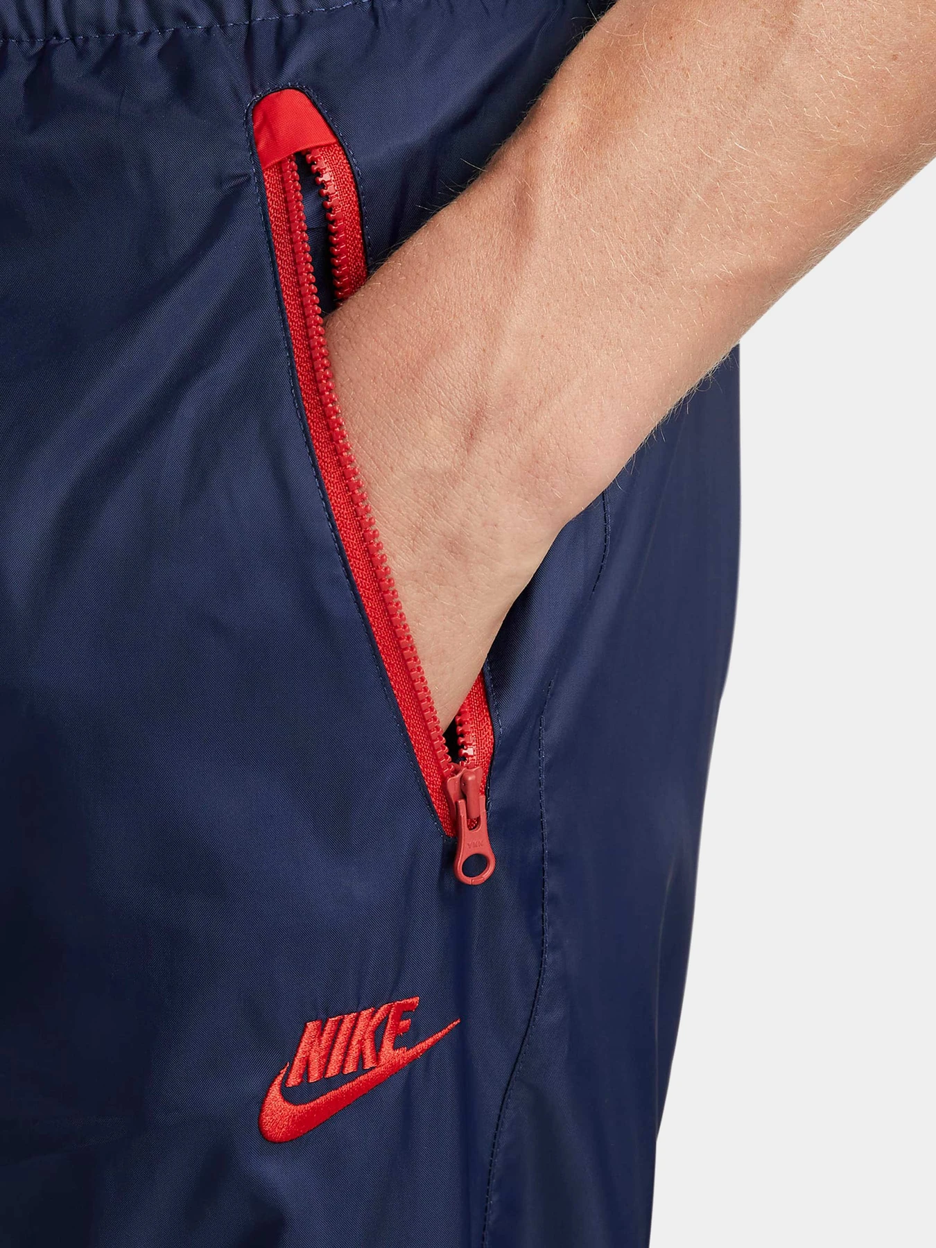 Брюки NIKE модель DX0653-410 Брюки NIKE модель DX0653-410 Фото