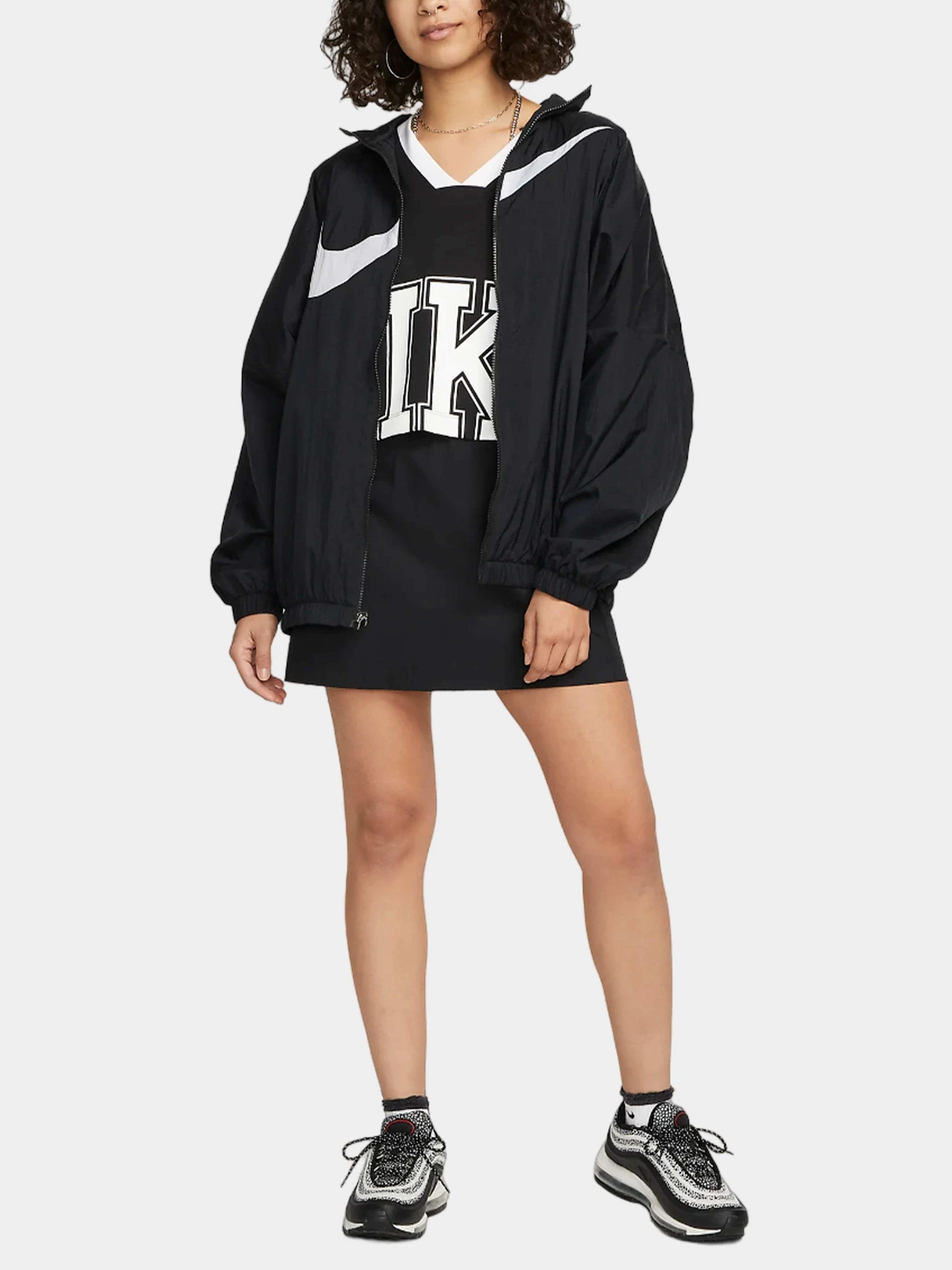 Куртки и дубленки NIKE модель DX5864-010 Куртки и дубленки NIKE модель DX5864-010 Фото