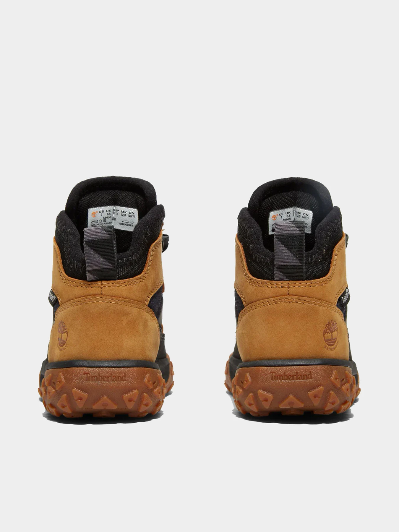 Полуботинки Timberland модель TB0A66JG231 Полуботинки Timberland модель TB0A66JG231 Фото