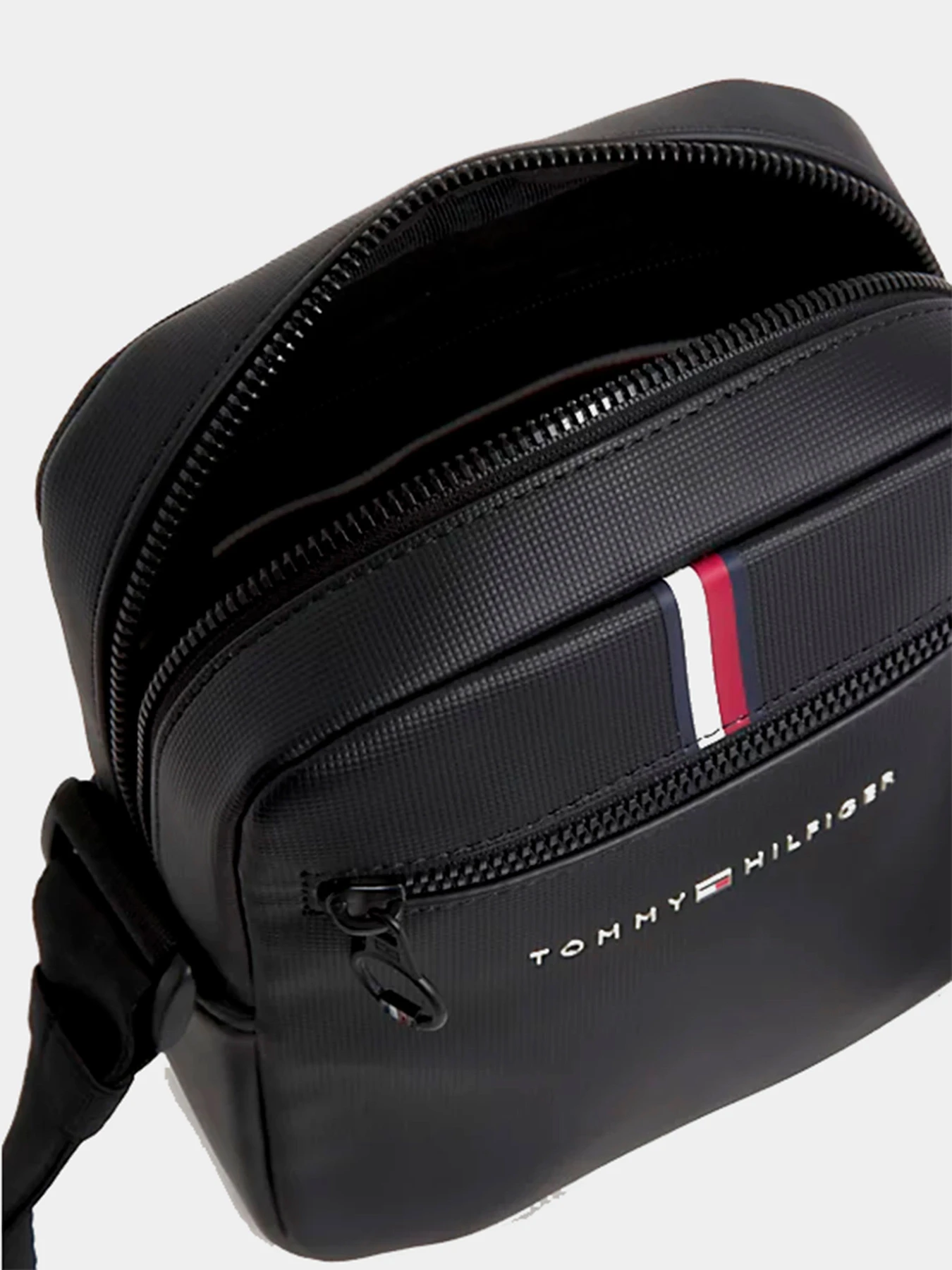 Сумки Tommy Hilfiger модель AM0AM11544-BDS Фото