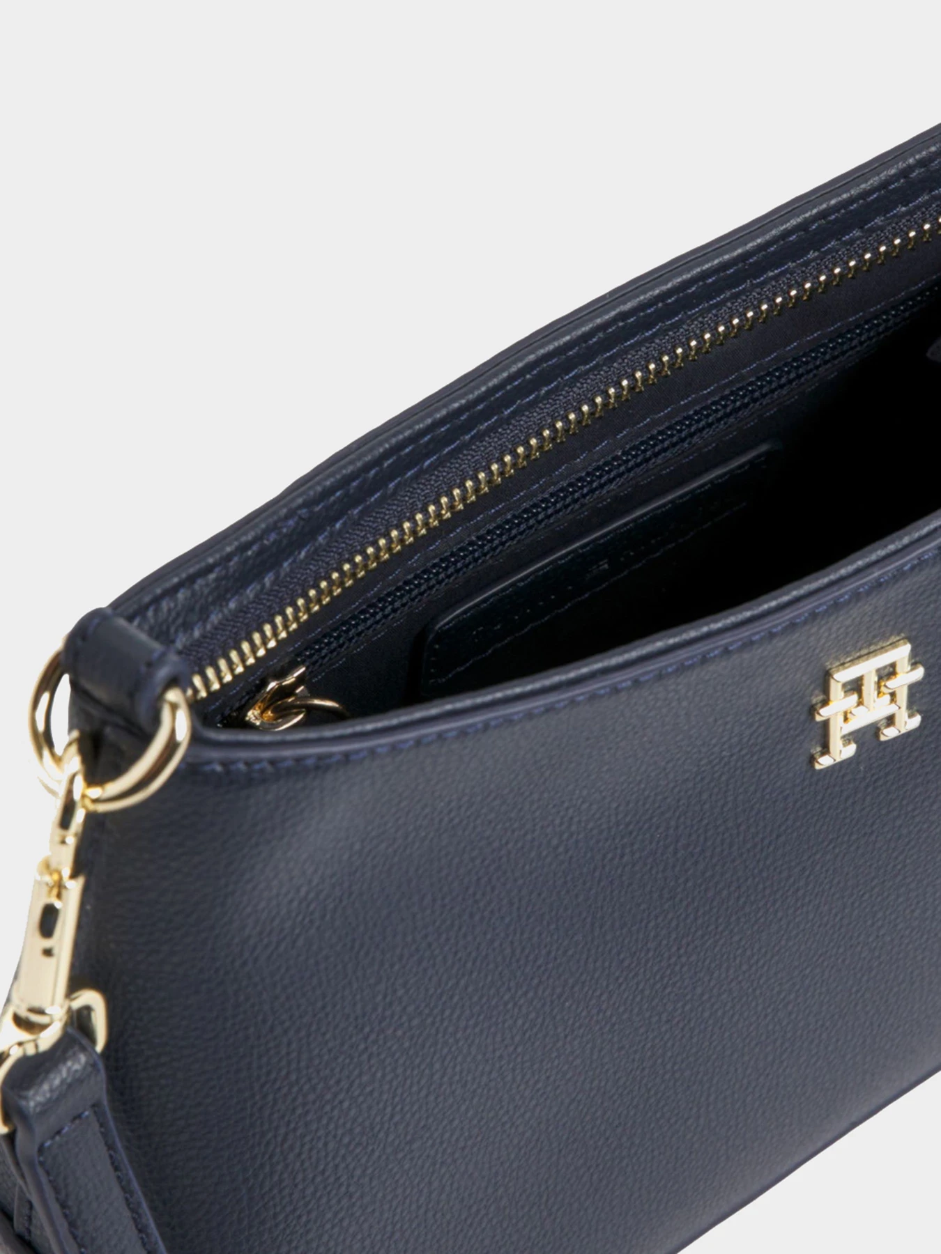 Сумки Tommy Hilfiger модель AW0AW15196-DW6 Фото