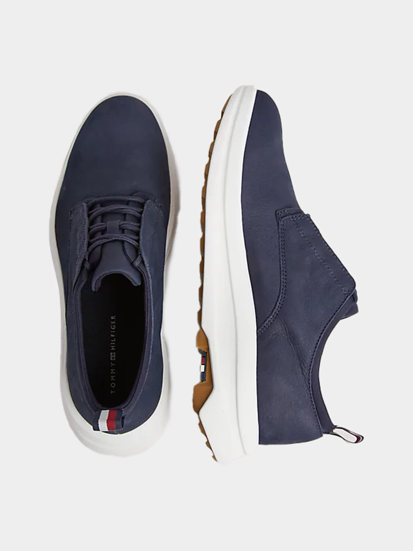 Полуботинки Tommy Hilfiger модель FM0FM04671-DW5 Полуботинки Tommy Hilfiger модель FM0FM04671-DW5 Фото