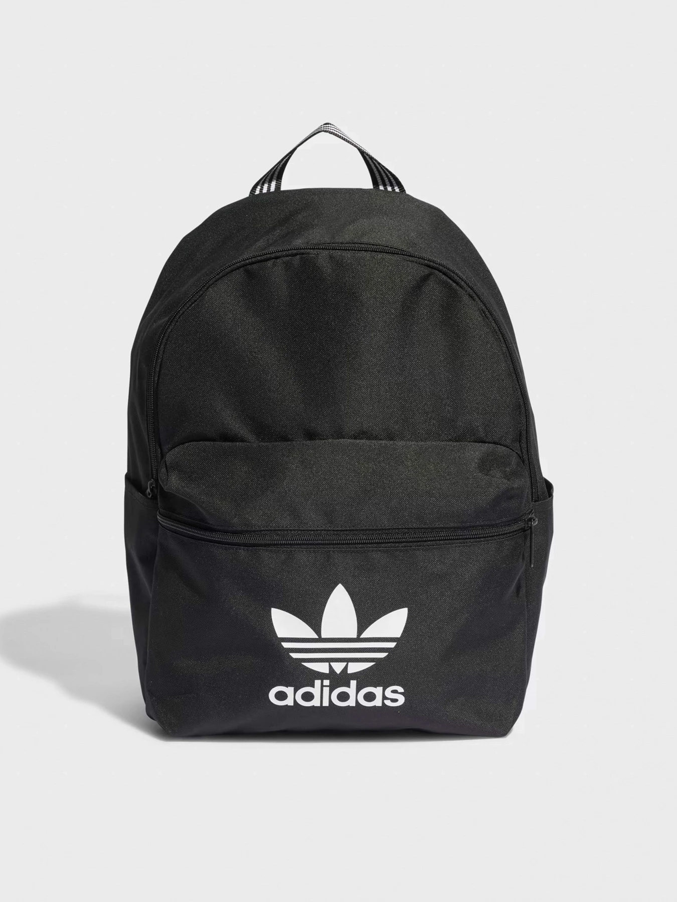 Рюкзаки Adidas модель IJ0761 Рюкзаки Adidas модель IJ0761 Фото