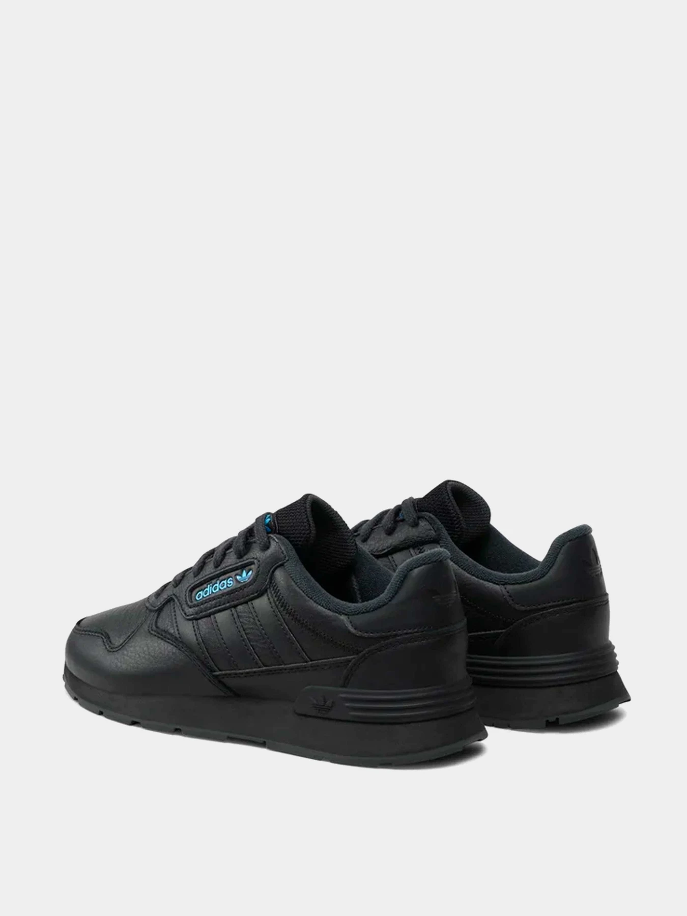 Кроссовки Adidas модель ID4614 Кроссовки Adidas модель ID4614 Фото