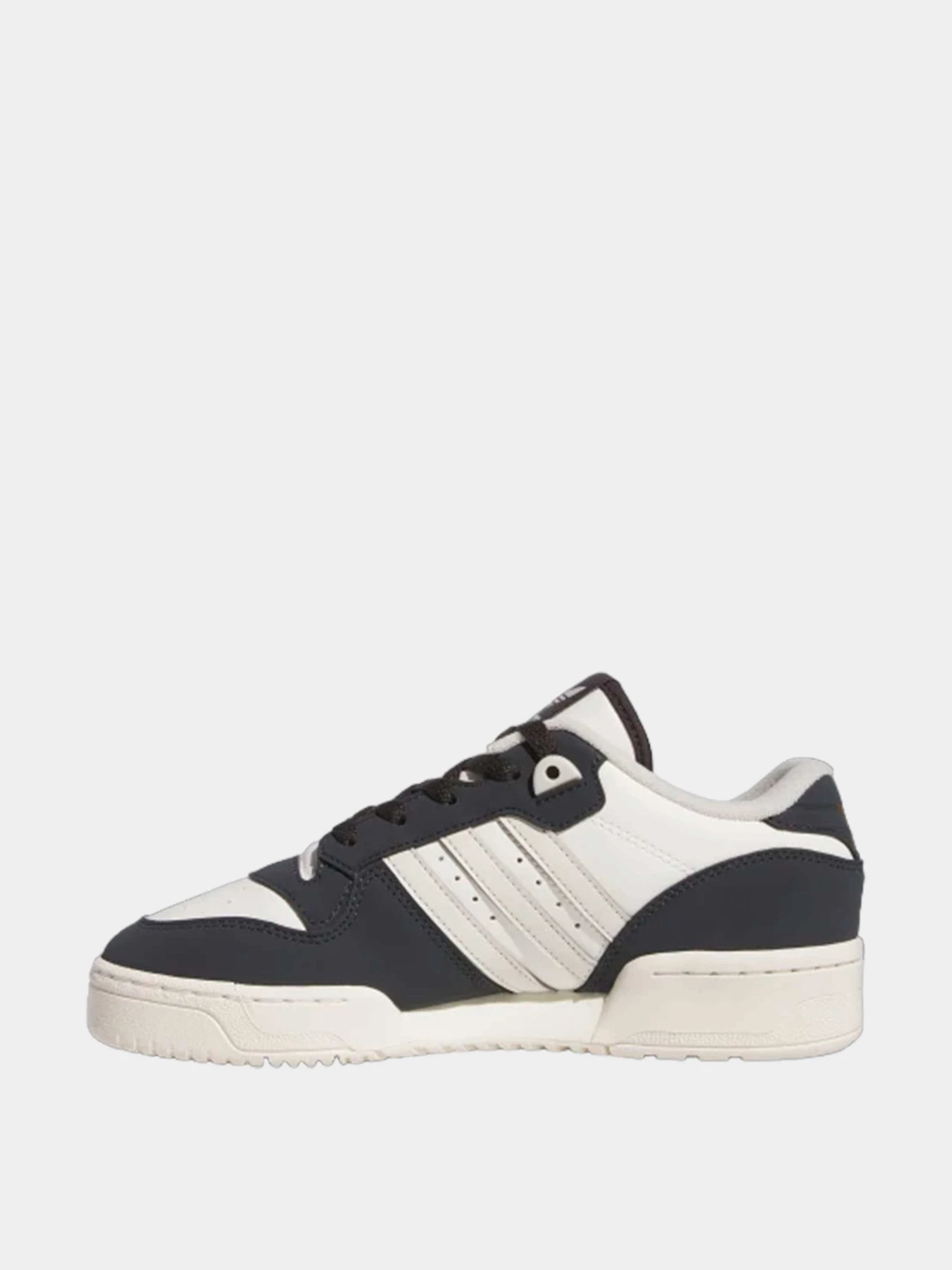 Кроссовки Adidas модель ID7560 Кроссовки Adidas модель ID7560 Фото
