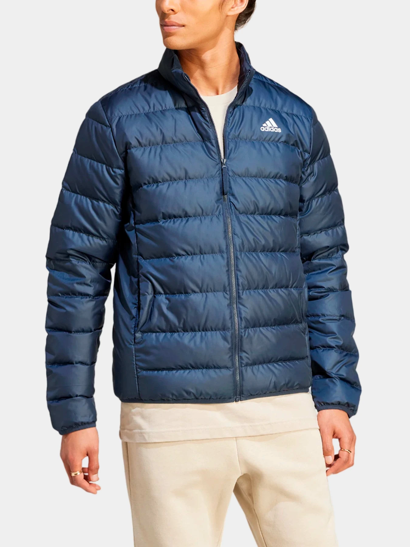 Куртки и дубленки Adidas модель IK3218 Куртки и дубленки Adidas модель IK3218 Фото