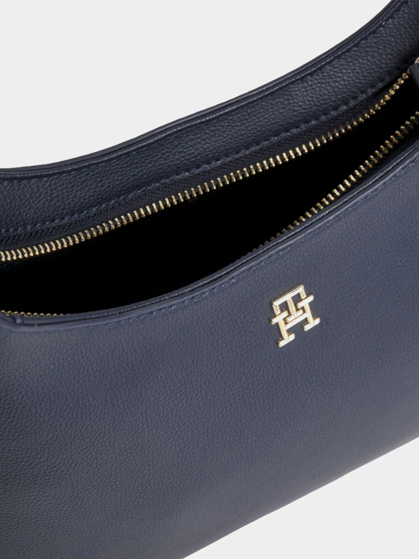 Сумки Tommy Hilfiger модель AW0AW15252-DW6 Сумки Tommy Hilfiger модель AW0AW15252-DW6 Фото