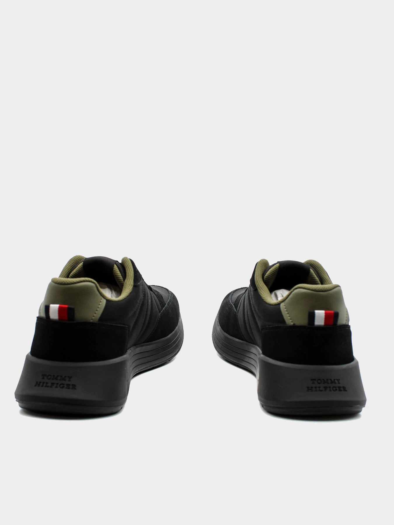 Кроссовки Tommy Hilfiger модель FM0FM04636-0GQ Кроссовки Tommy Hilfiger модель FM0FM04636-0GQ Фото