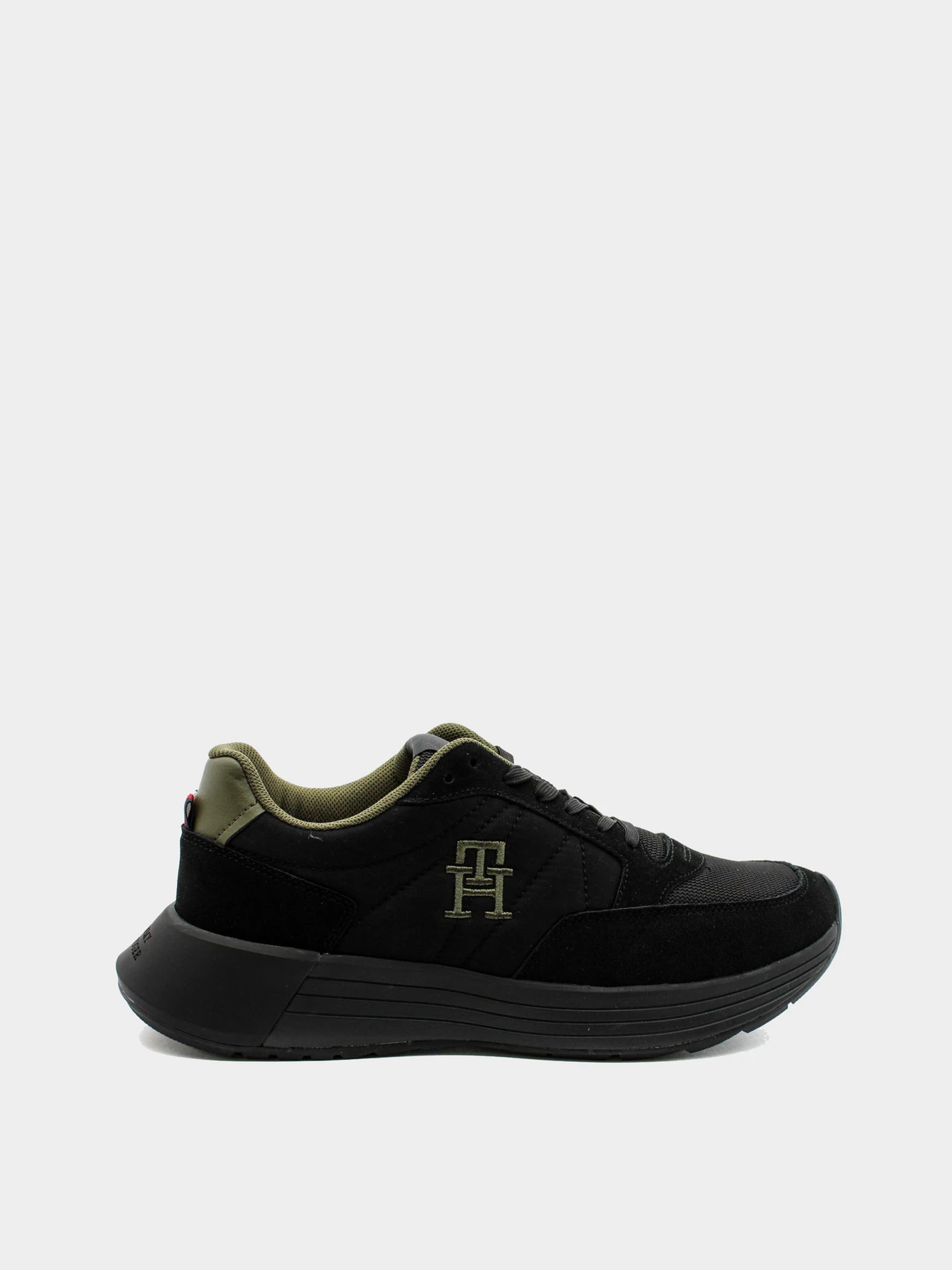Кроссовки Tommy Hilfiger модель FM0FM04636-0GQ Кроссовки Tommy Hilfiger модель FM0FM04636-0GQ Фото
