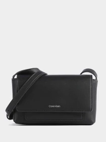 Сумки Calvin Klein модель K60K611320-BAX Фото