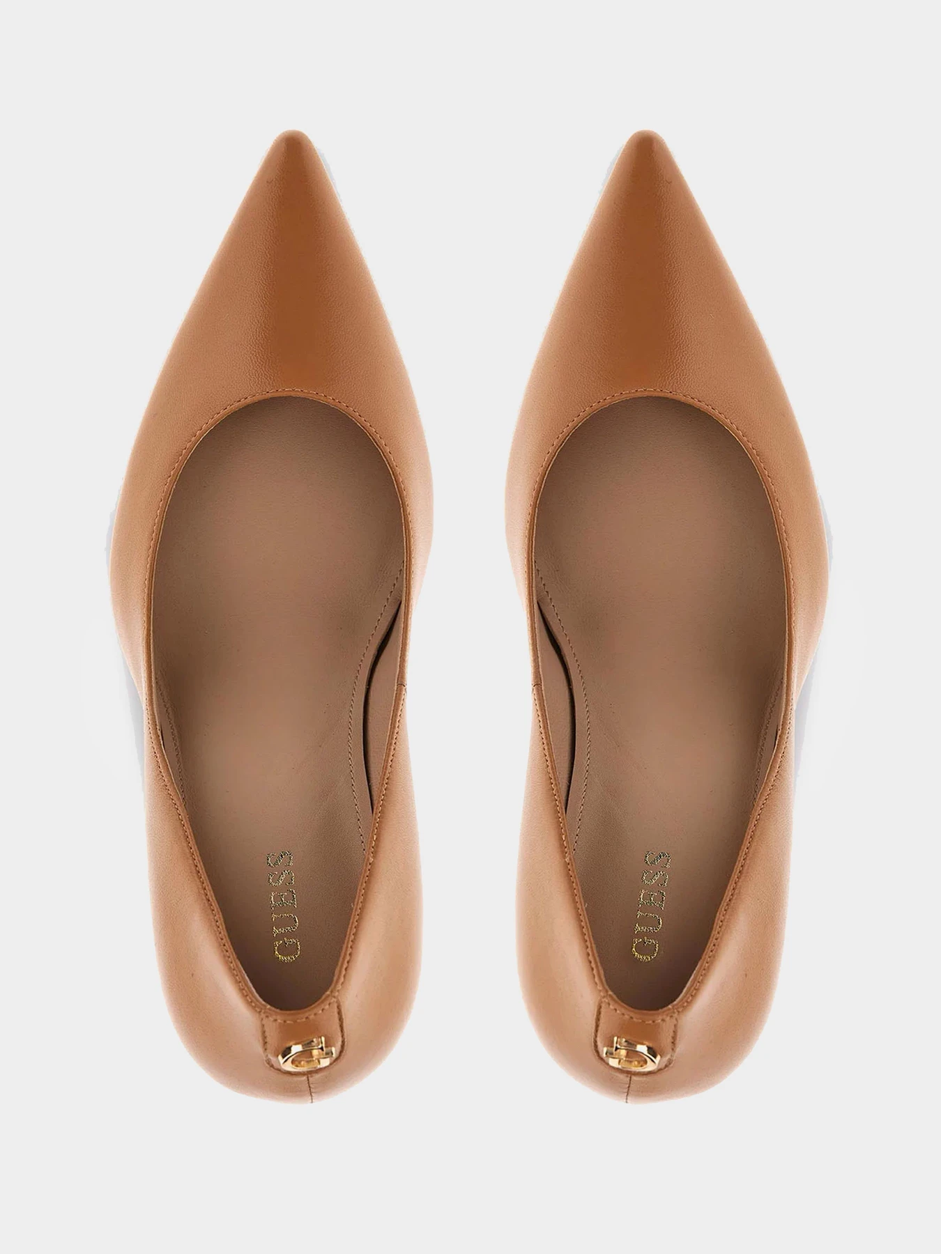 Туфли и лоферы GUESS модель FL7RIC-LEA08-NUDE Фото