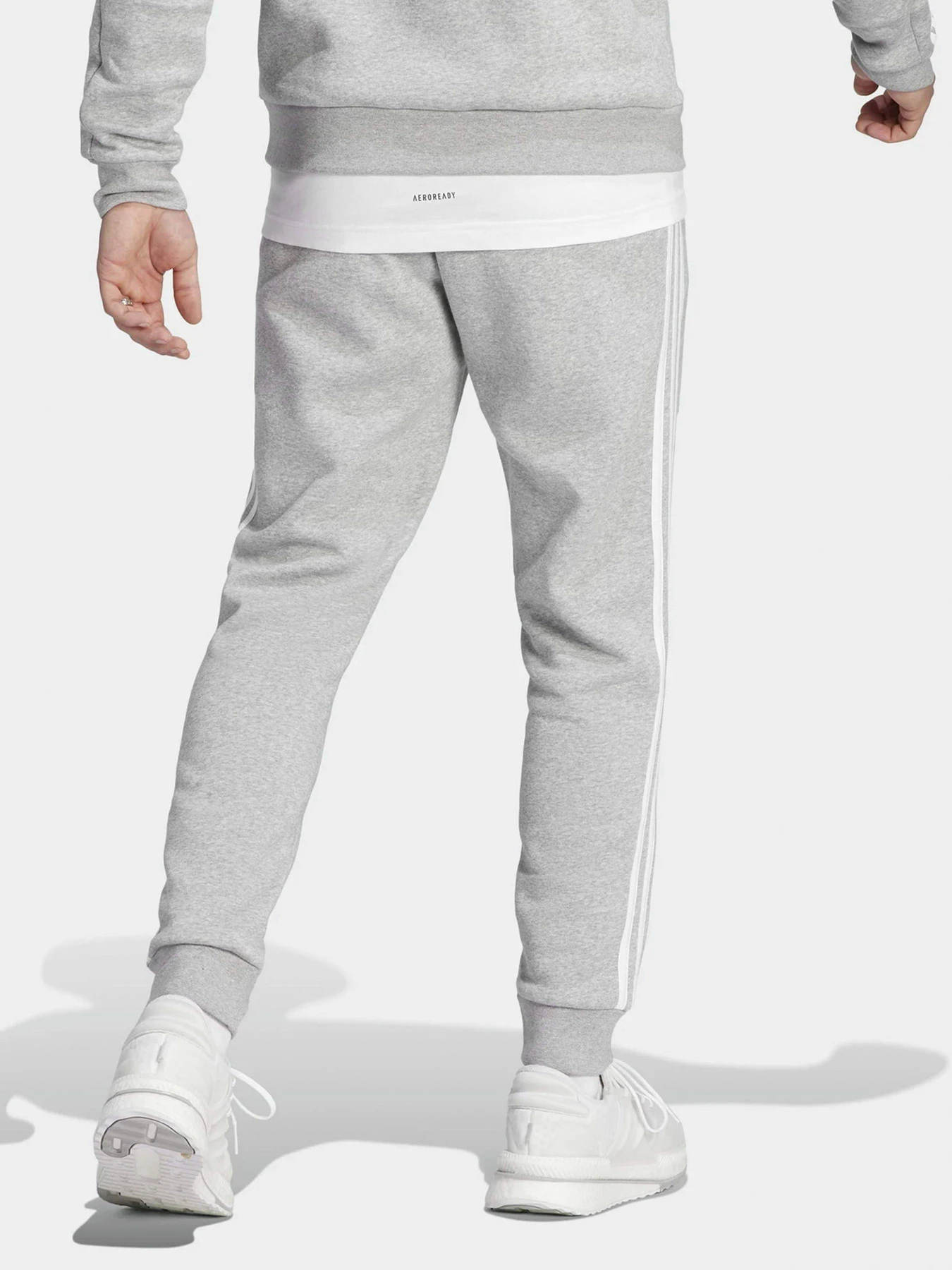 Брюки Adidas модель IJ6494 Брюки Adidas модель IJ6494 Фото