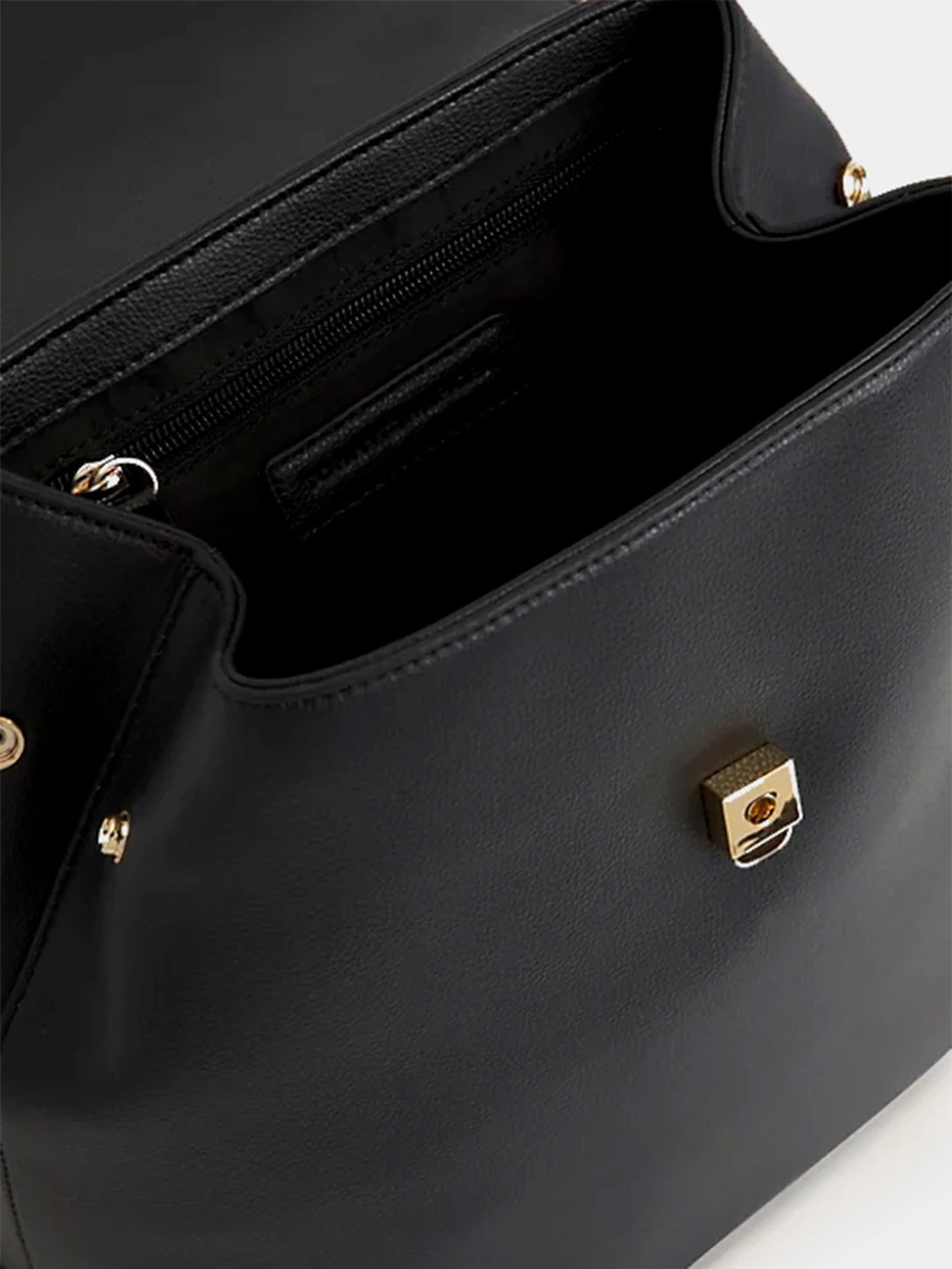 Рюкзаки Tommy Hilfiger модель AW0AW15193-BDS Рюкзаки Tommy Hilfiger модель AW0AW15193-BDS Фото