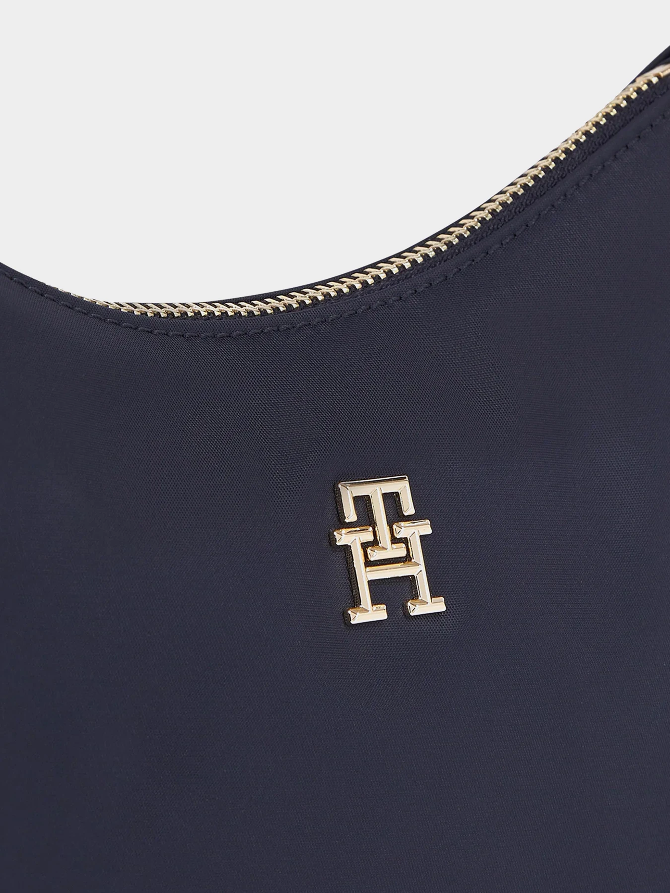 Сумки Tommy Hilfiger модель AW0AW15215-DW6 Сумки Tommy Hilfiger модель AW0AW15215-DW6 Фото
