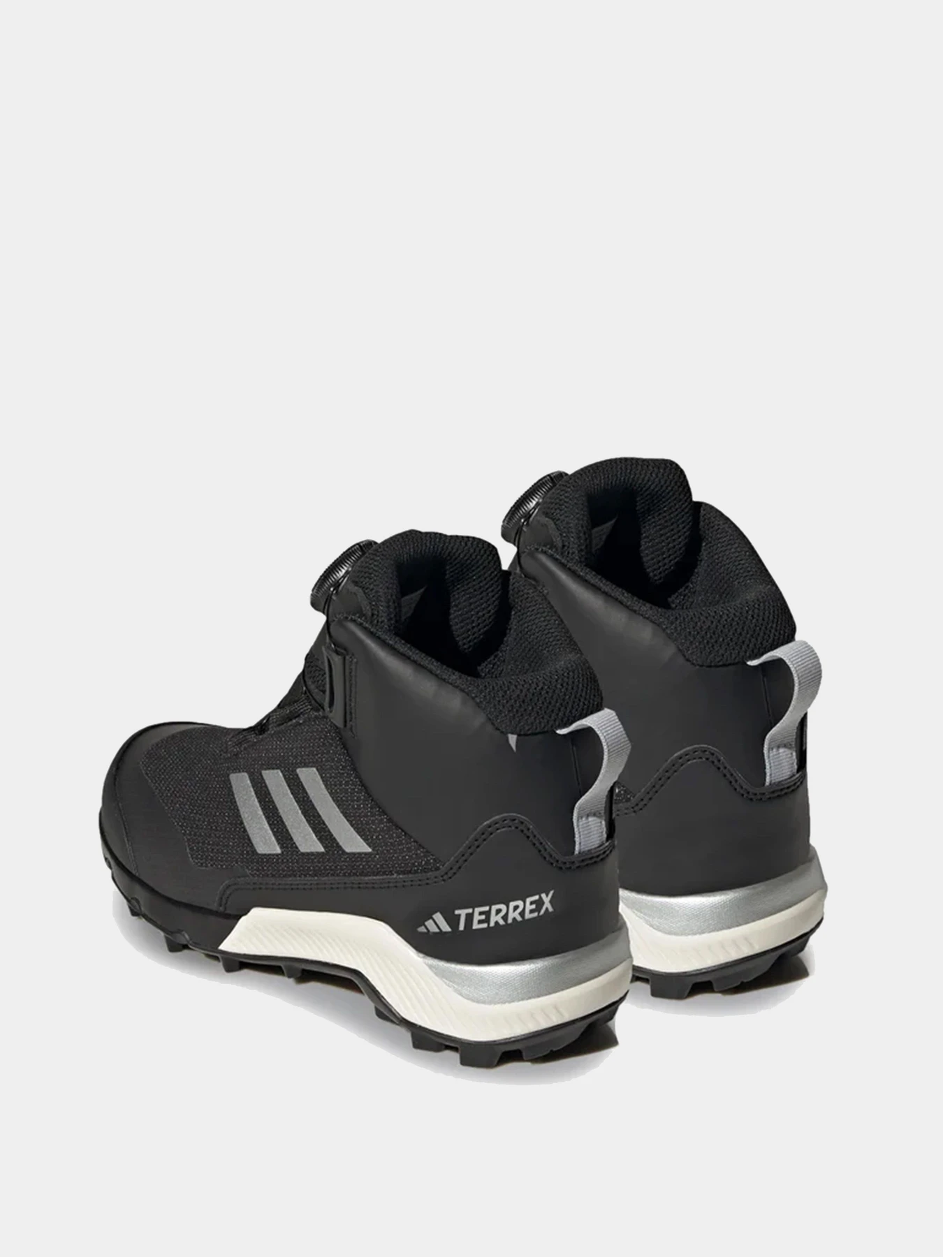 Ботинки и сапоги Adidas модель IF7493 Ботинки и сапоги Adidas модель IF7493 Фото