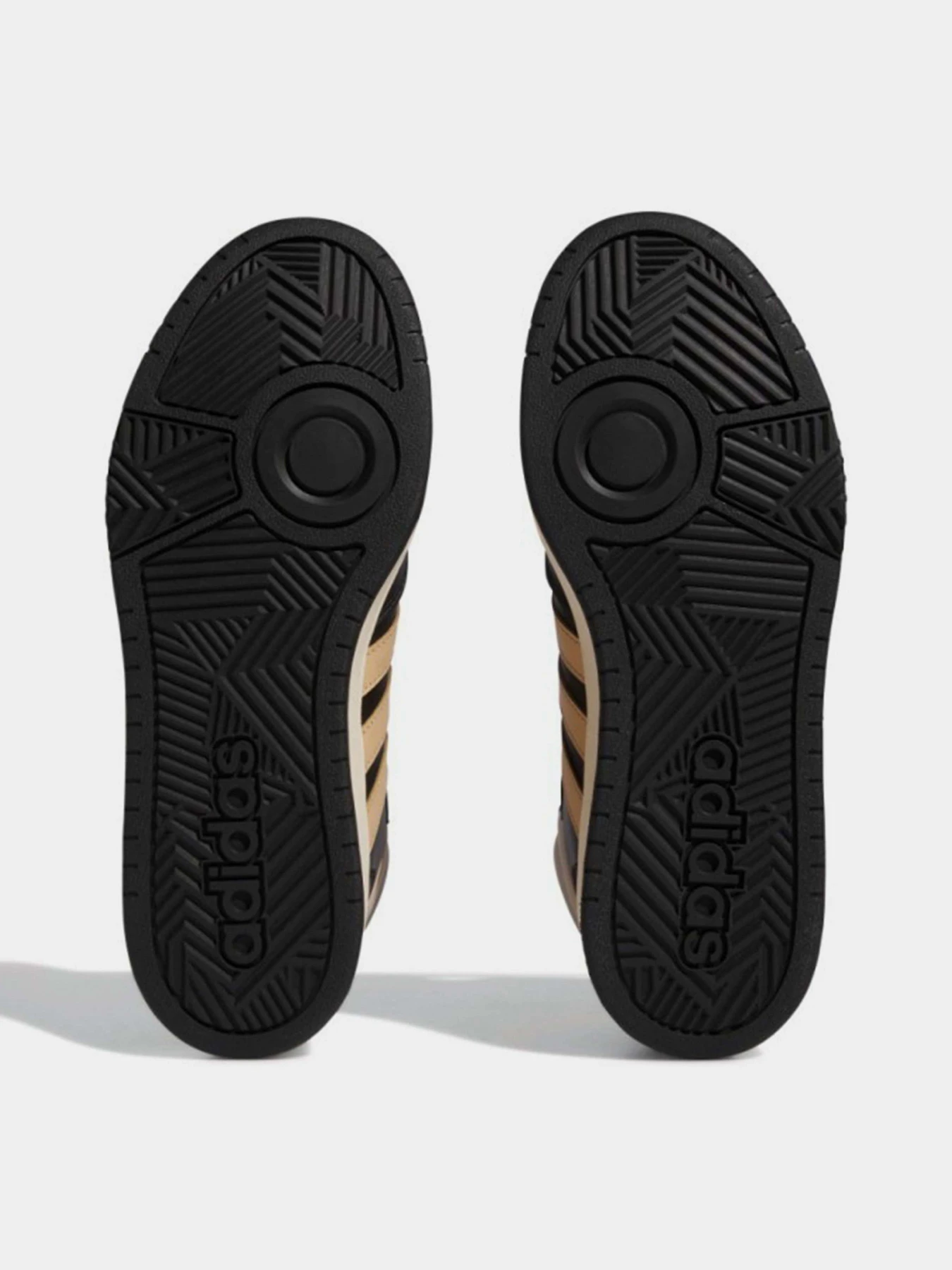 Ботинки и сапоги Adidas модель IG7927 Ботинки и сапоги Adidas модель IG7927 Фото