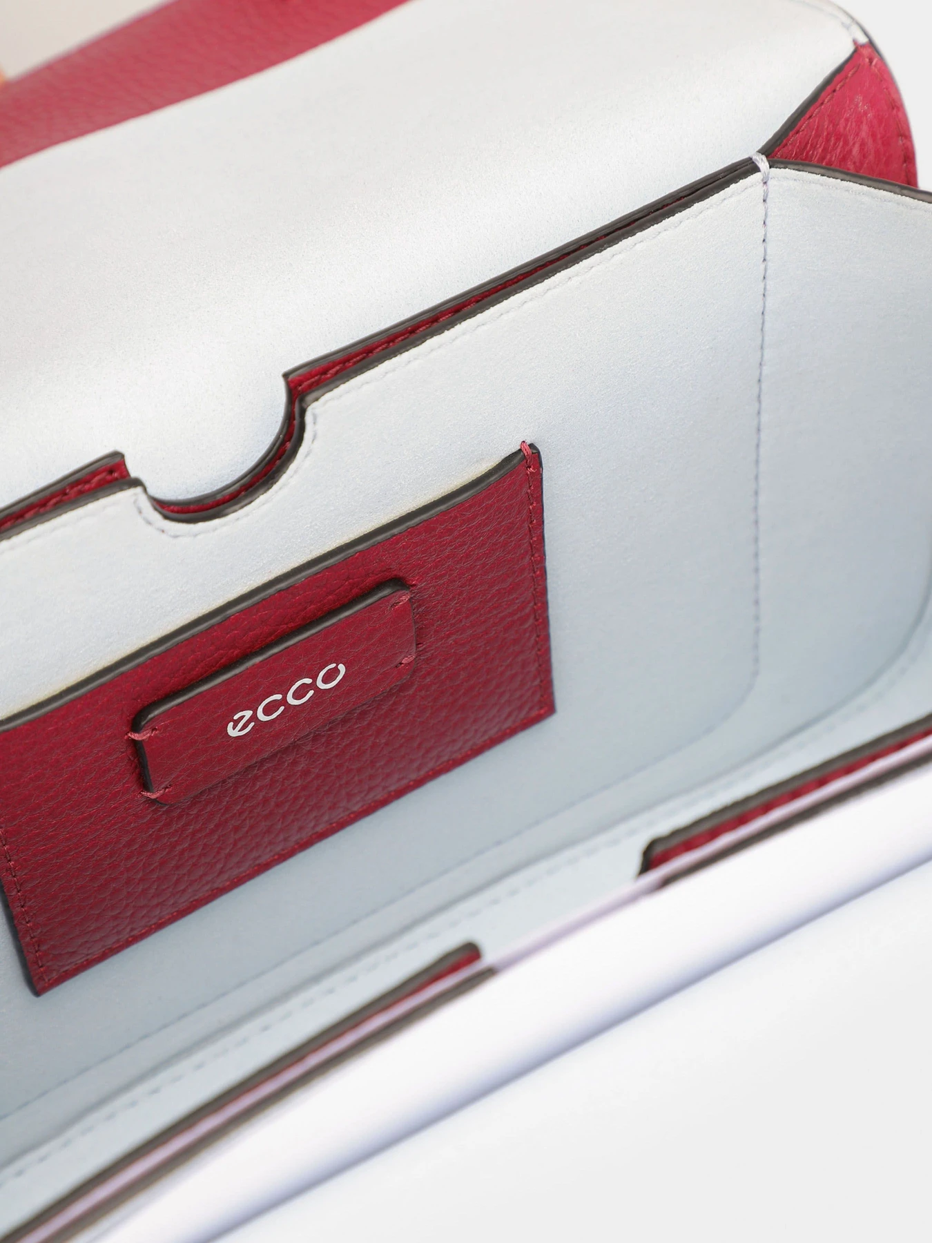 Сумки ECCO модель 910764090780 Сумки ECCO модель 910764090780 Фото