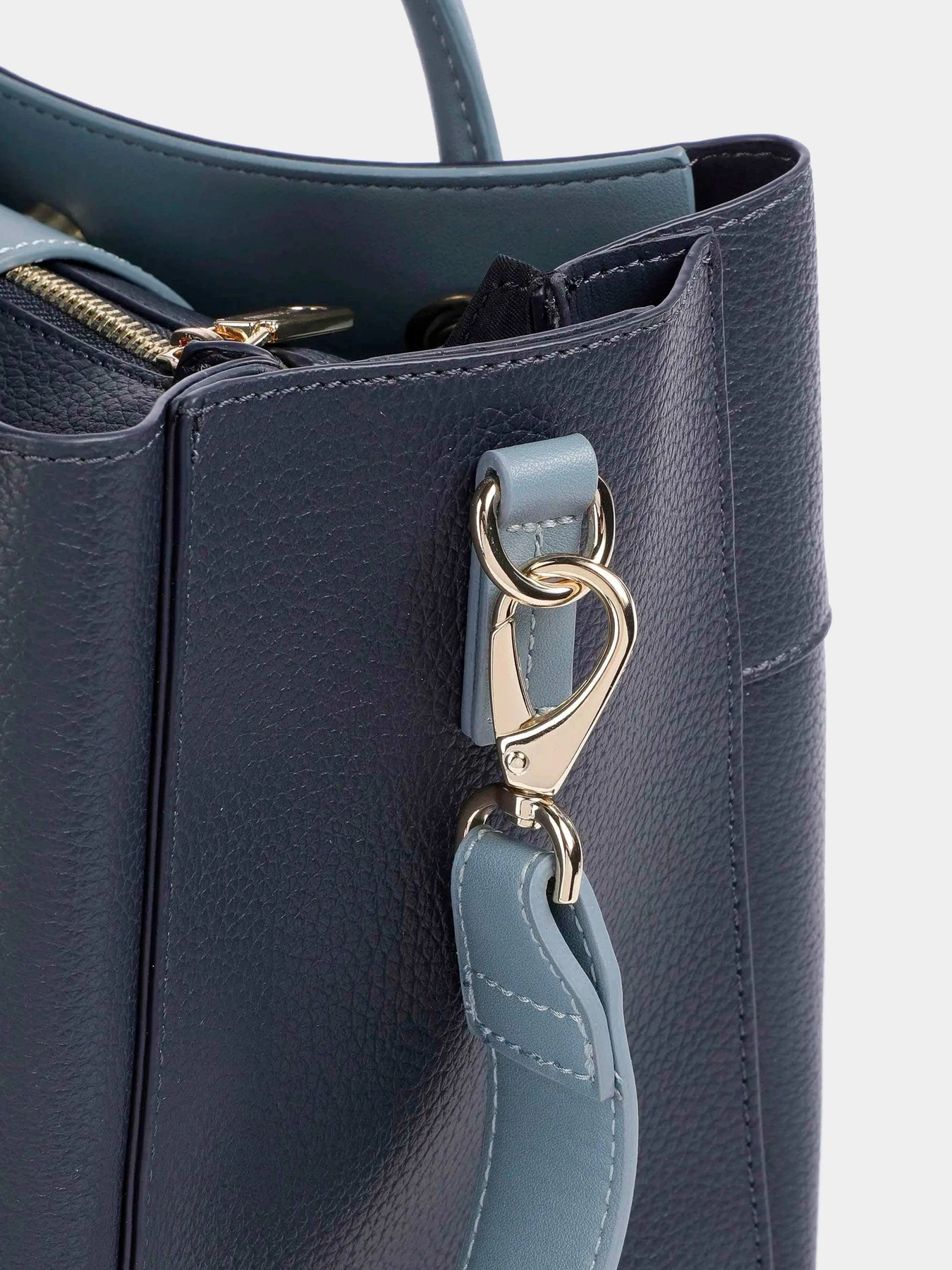 Сумки Valentino Bags модель VBS5A802 E18 Сумки Valentino Bags модель VBS5A802 E18 Фото
