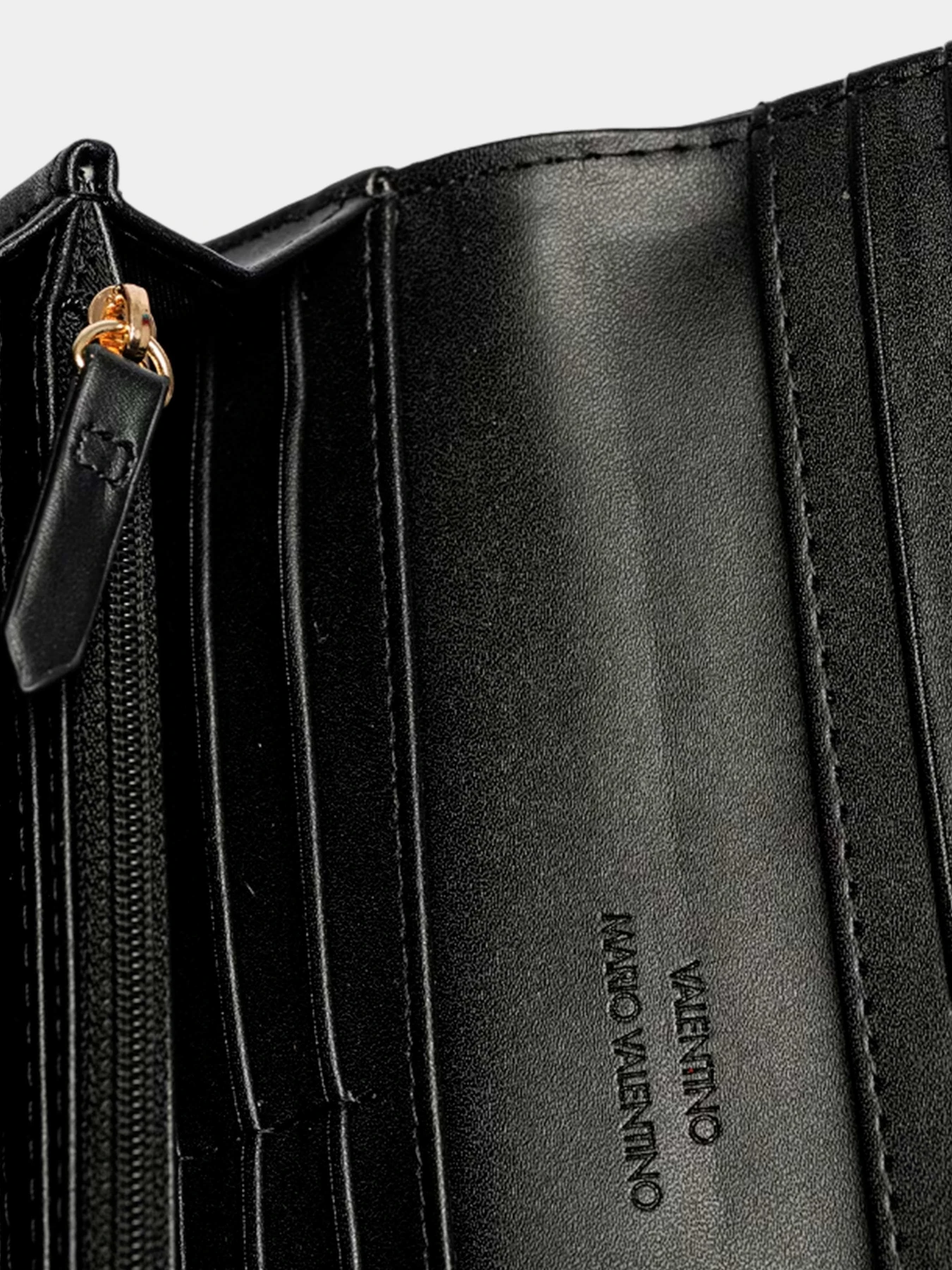 Кошельки Valentino Bags модель VPS7AP113 001 Кошельки Valentino Bags модель VPS7AP113 001 Фото