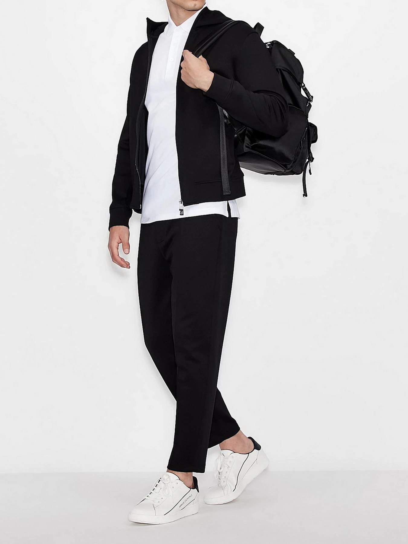 Брюки Armani Exchange модель 6KZPGT-ZJY1Z-1200 Брюки Armani Exchange модель 6KZPGT-ZJY1Z-1200 Фото