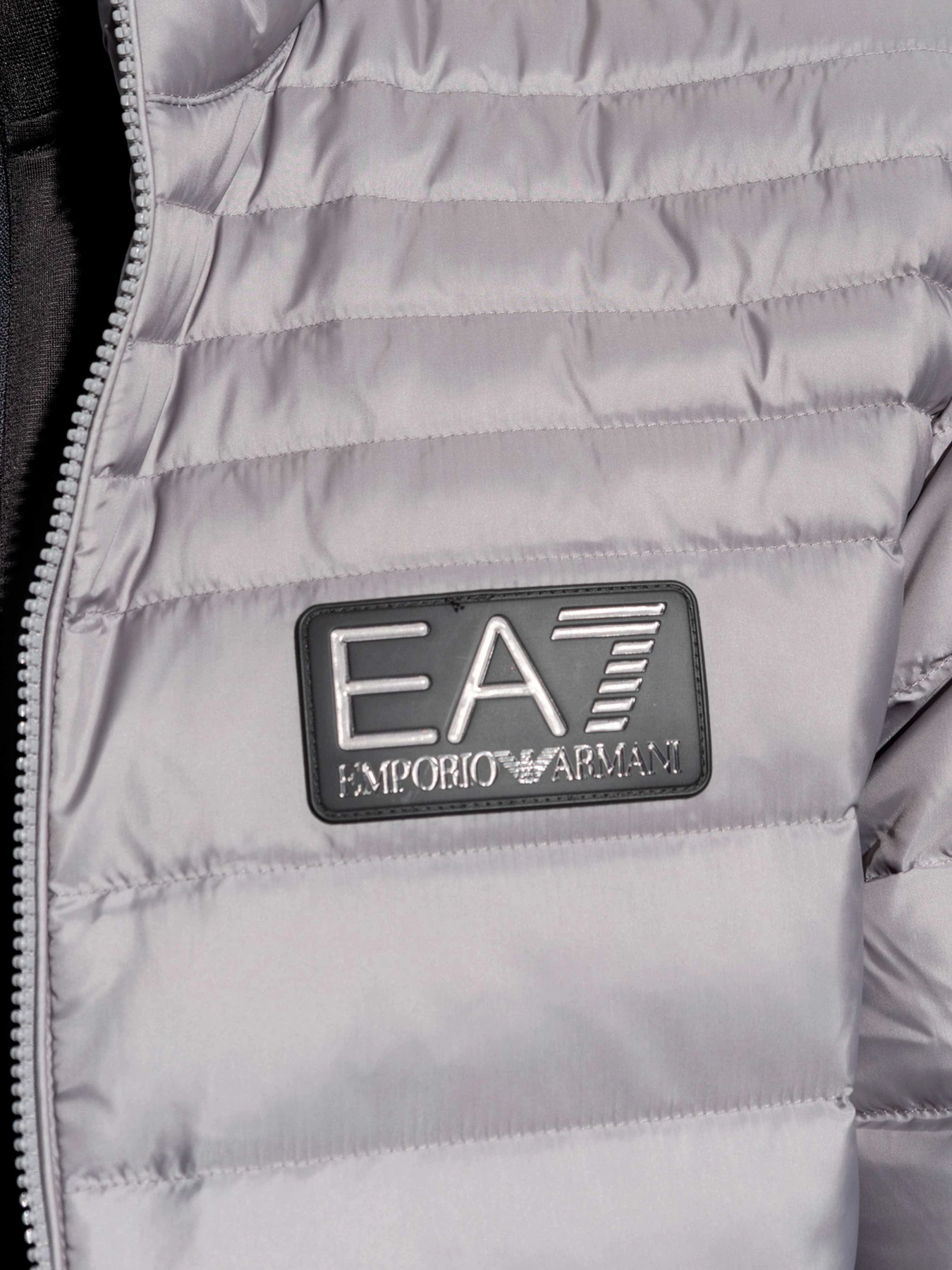 Куртки и дубленки EA7 модель 6RPB14-PN5ZZ-1920 Фото