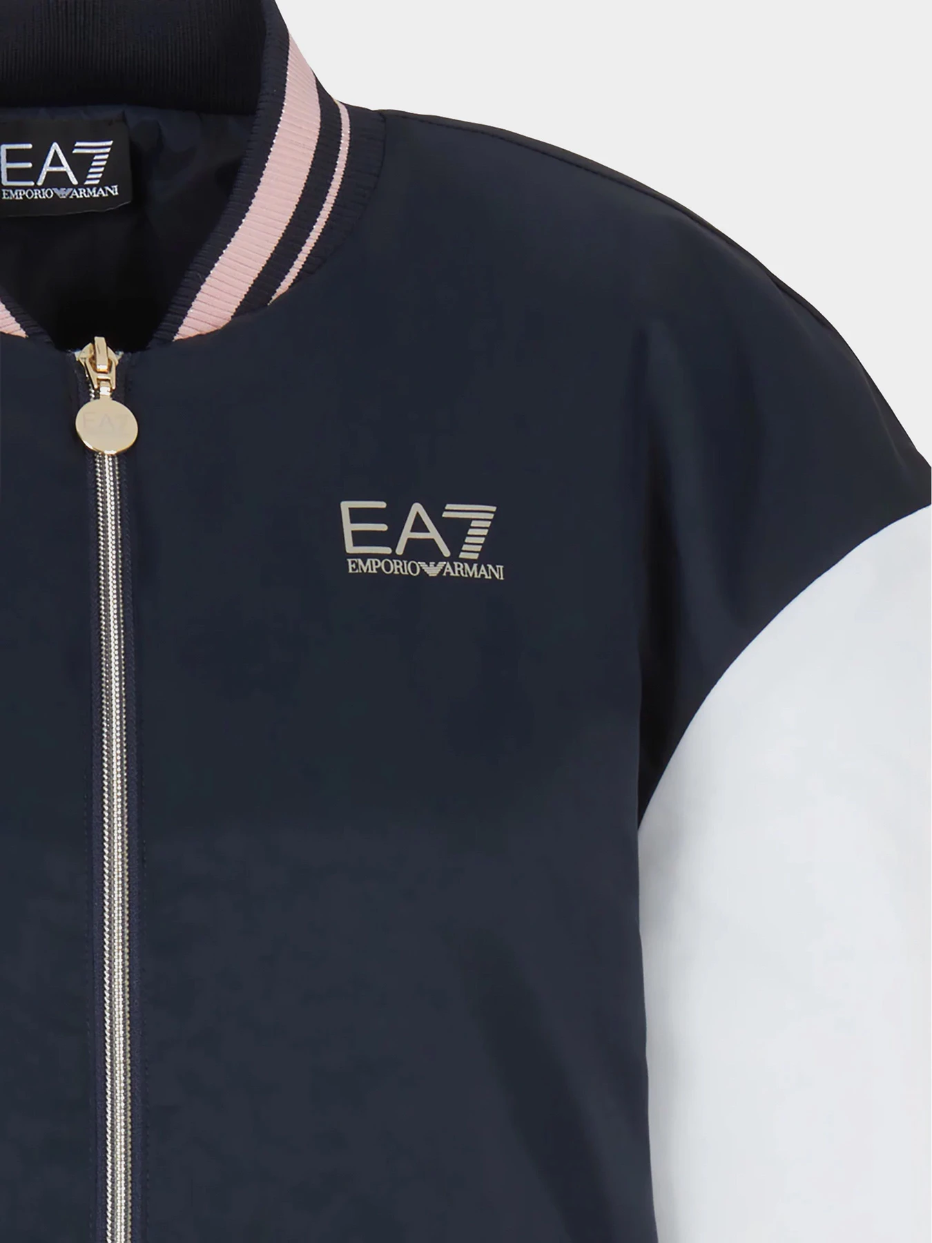 Куртки и дубленки EA7 модель 6RTB33-TNCWZ-1554 Фото