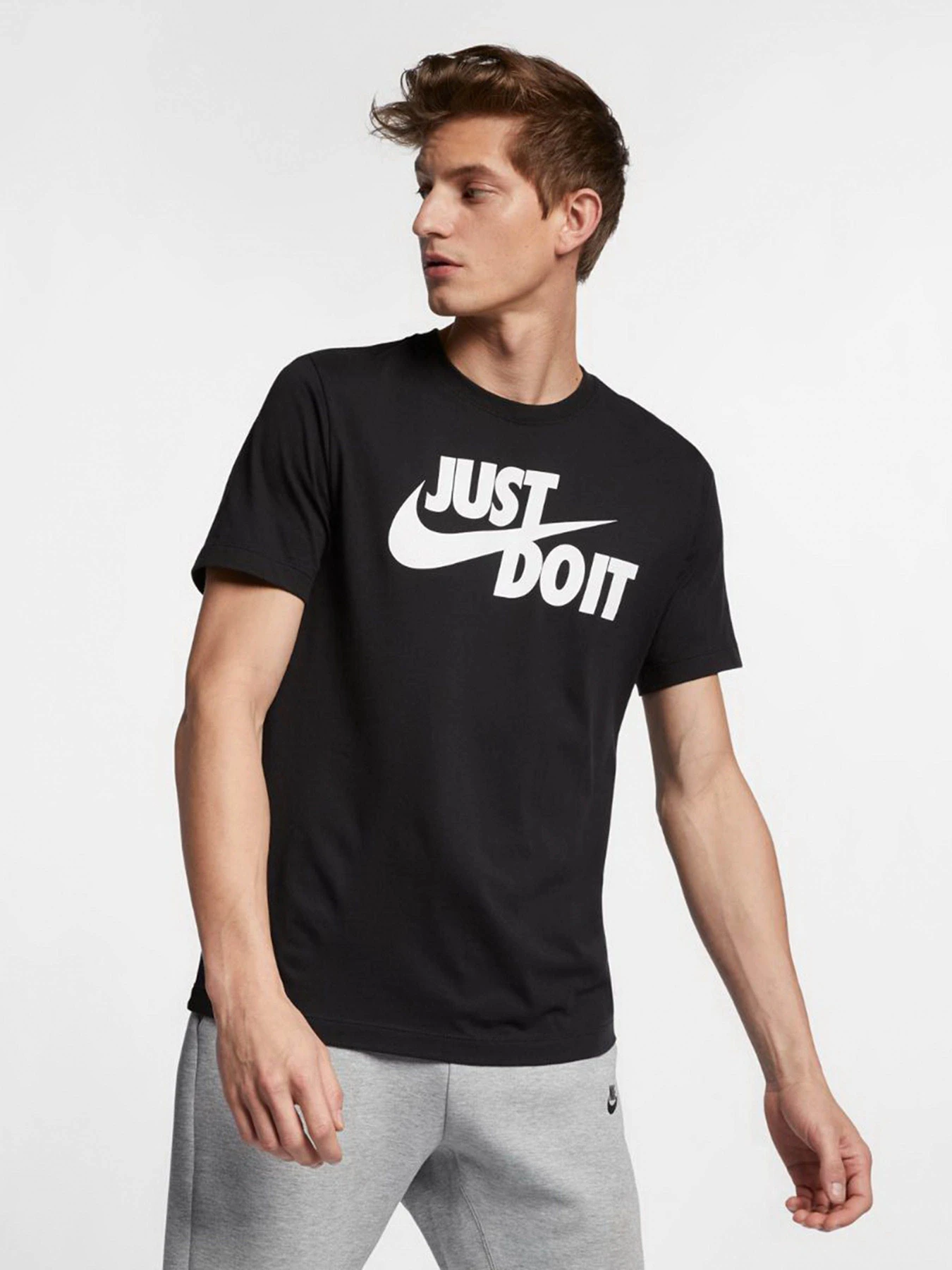 Футболки и поло NIKE модель AR5006-011 Футболки и поло NIKE модель AR5006-011 Фото