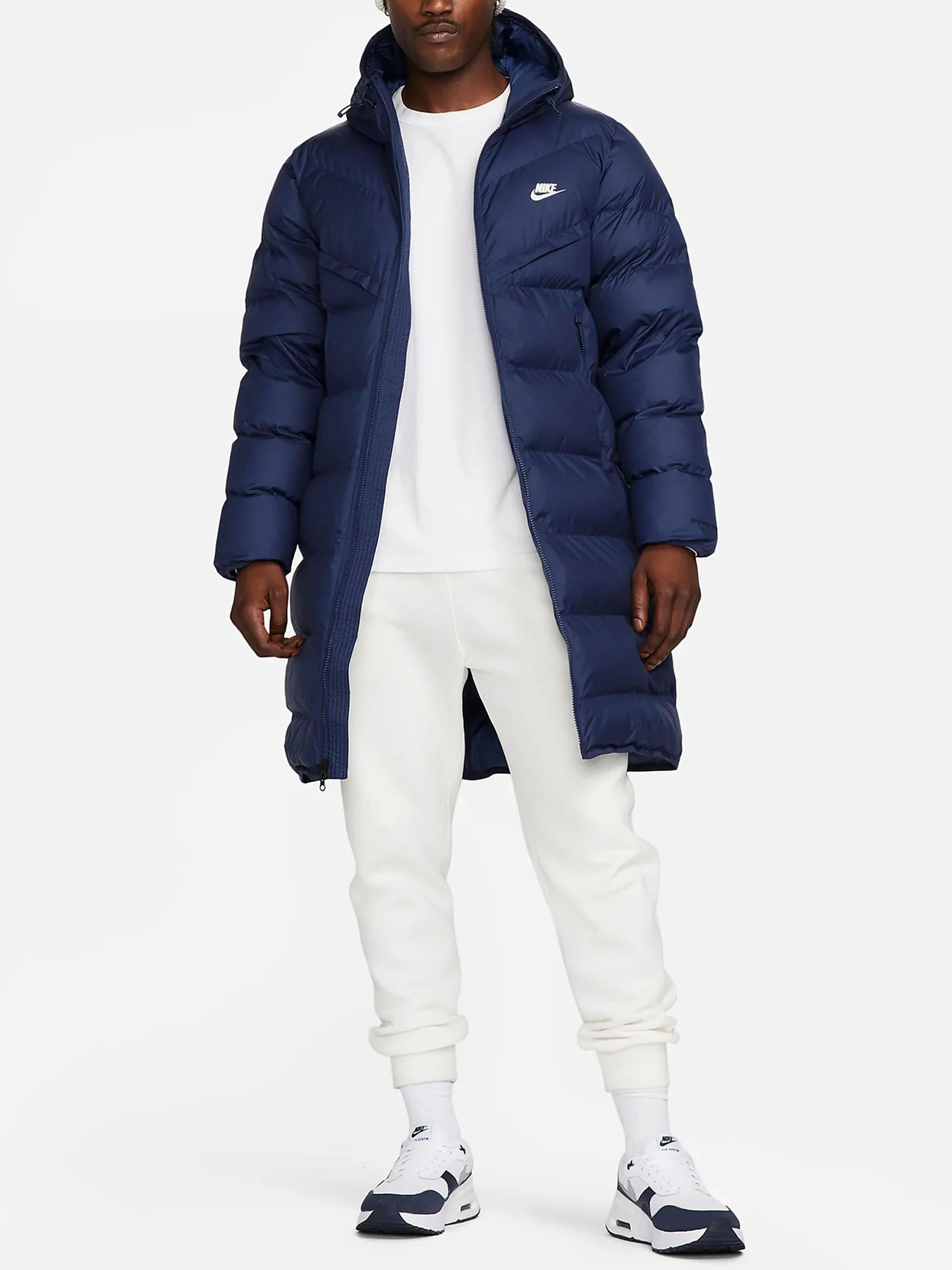 Куртки и дубленки NIKE модель FB8189-410 Куртки и дубленки NIKE модель FB8189-410 Фото
