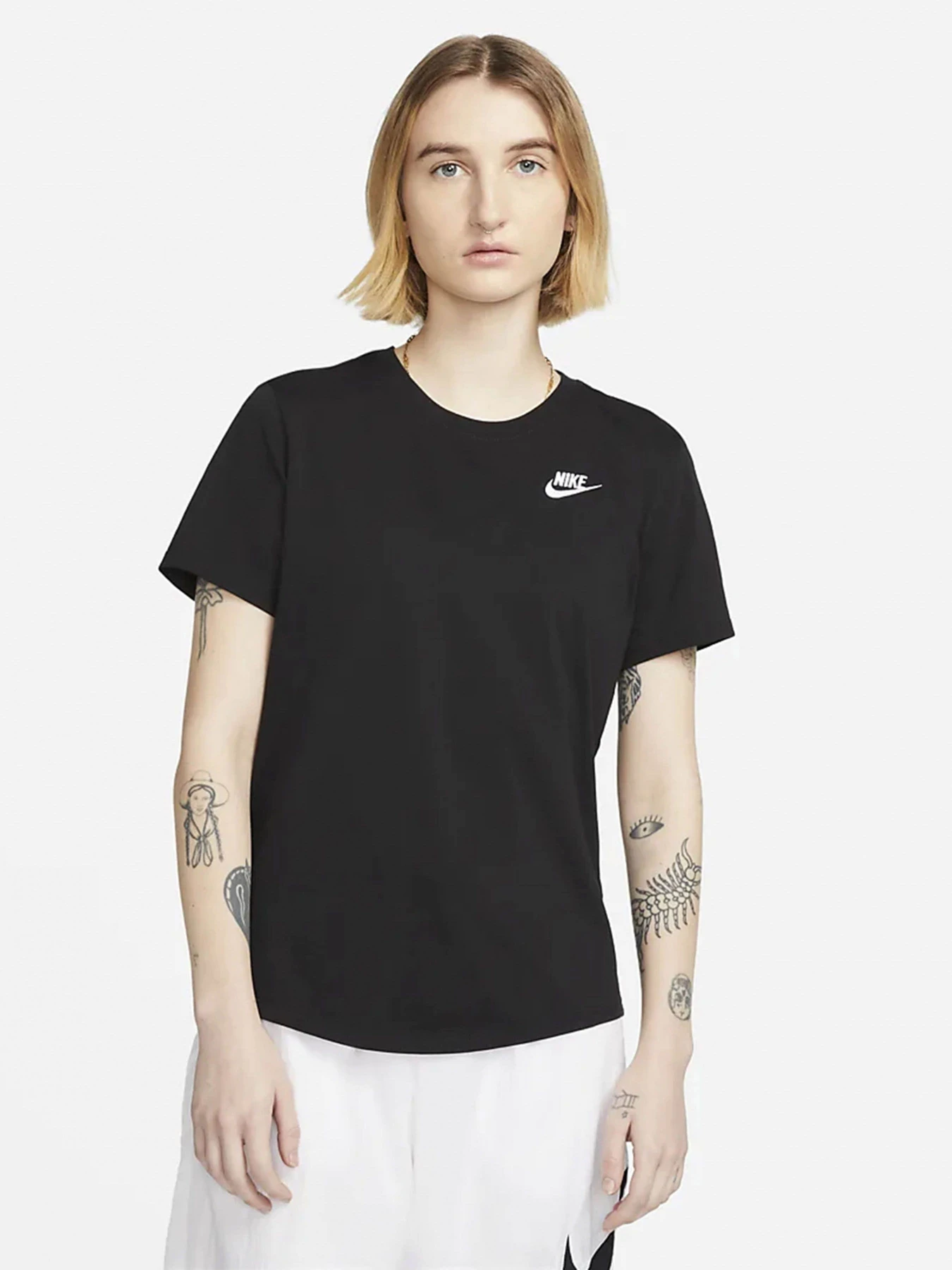Футболки и поло NIKE модель DX7902-010 Футболки и поло NIKE модель DX7902-010 Фото