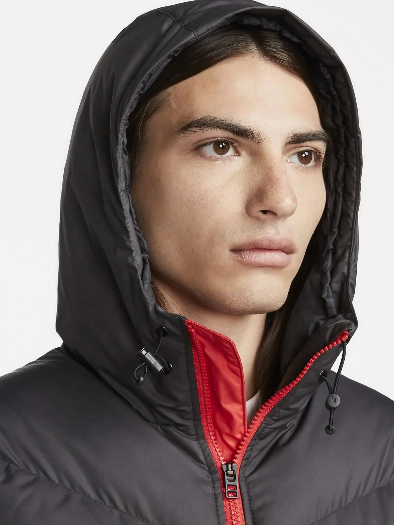 Куртки и дубленки NIKE модель FB8185-011 Куртки и дубленки NIKE модель FB8185-011 Фото