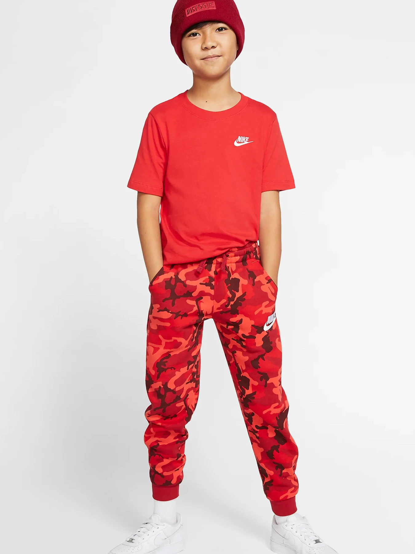 Футболки и поло NIKE модель AR5254-657 Футболки и поло NIKE модель AR5254-657 Фото