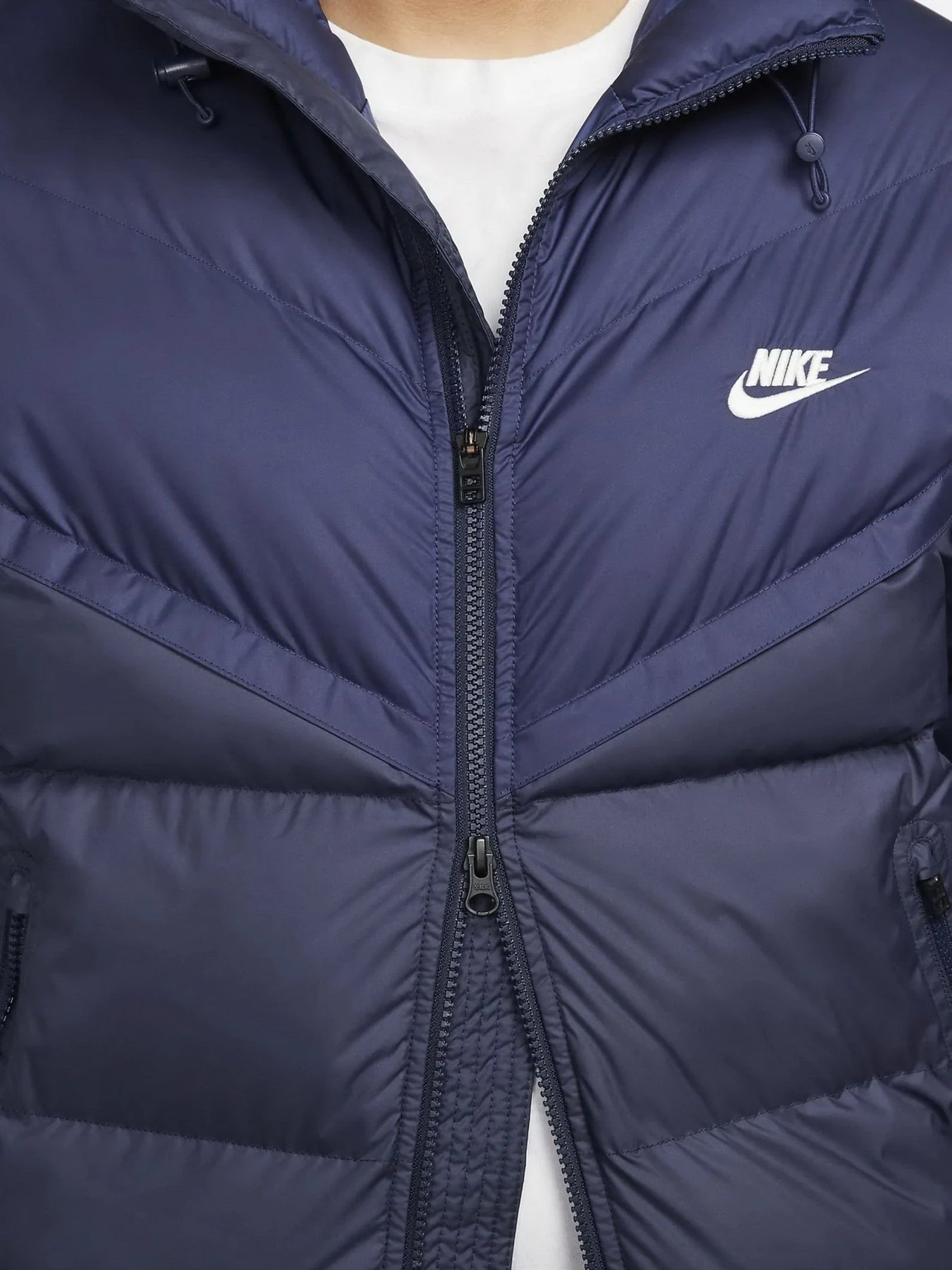 Куртки и дубленки NIKE модель FB8185-410 Куртки и дубленки NIKE модель FB8185-410 Фото