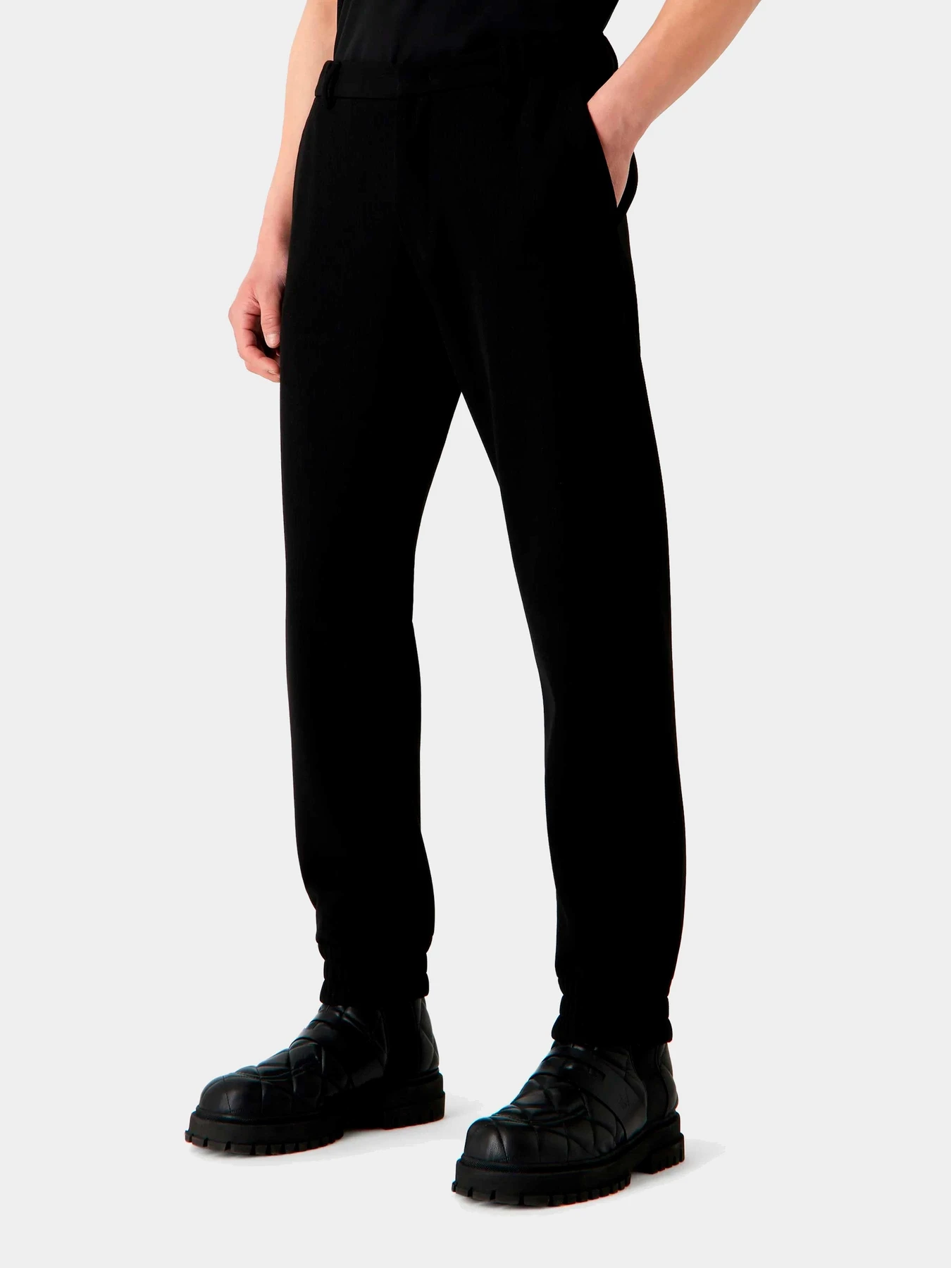 Брюки Emporio Armani модель H41P56-E1061-999 Брюки Emporio Armani модель H41P56-E1061-999 Фото